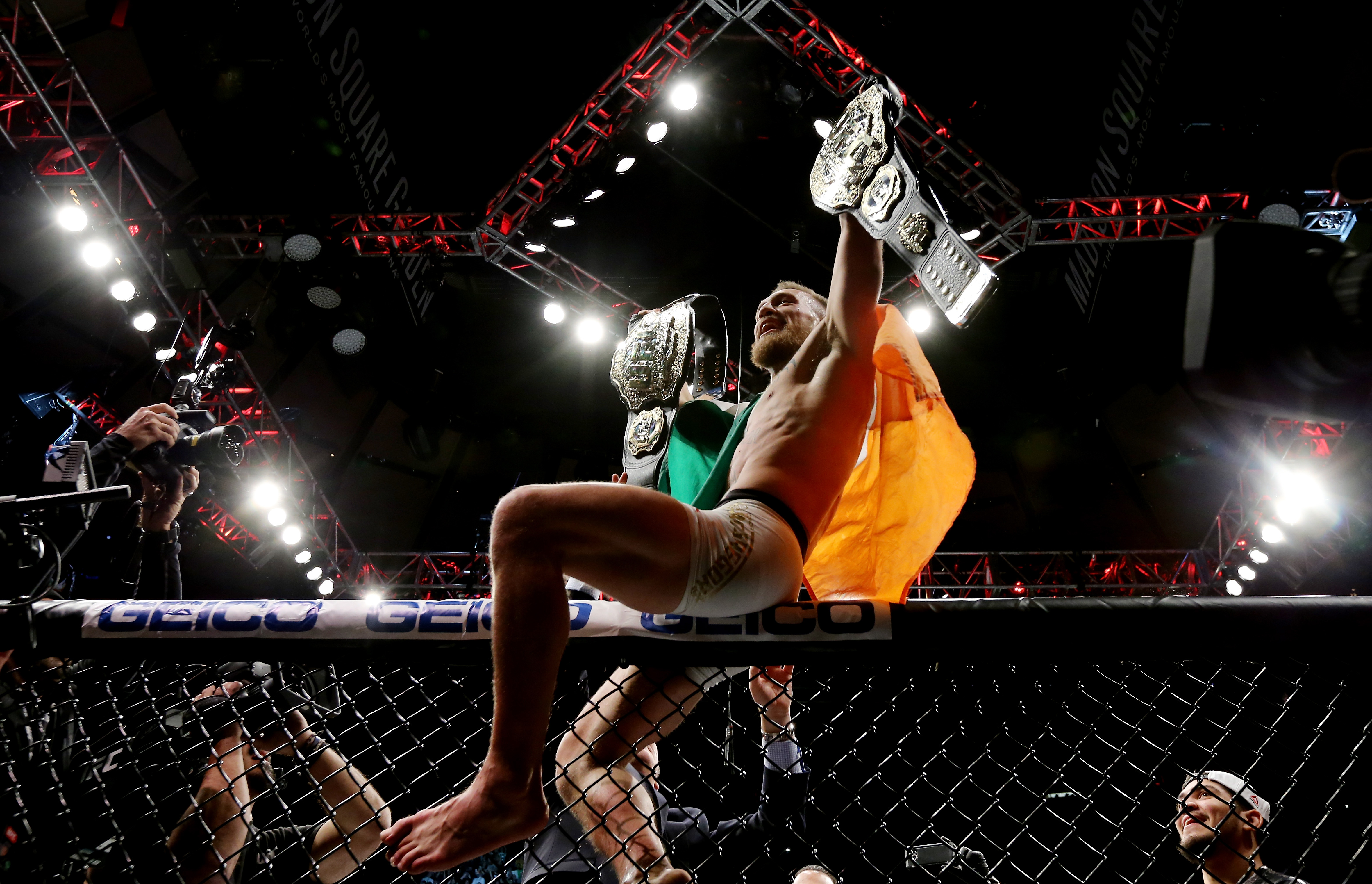 McGregor zapowiada negocjacje z UFC