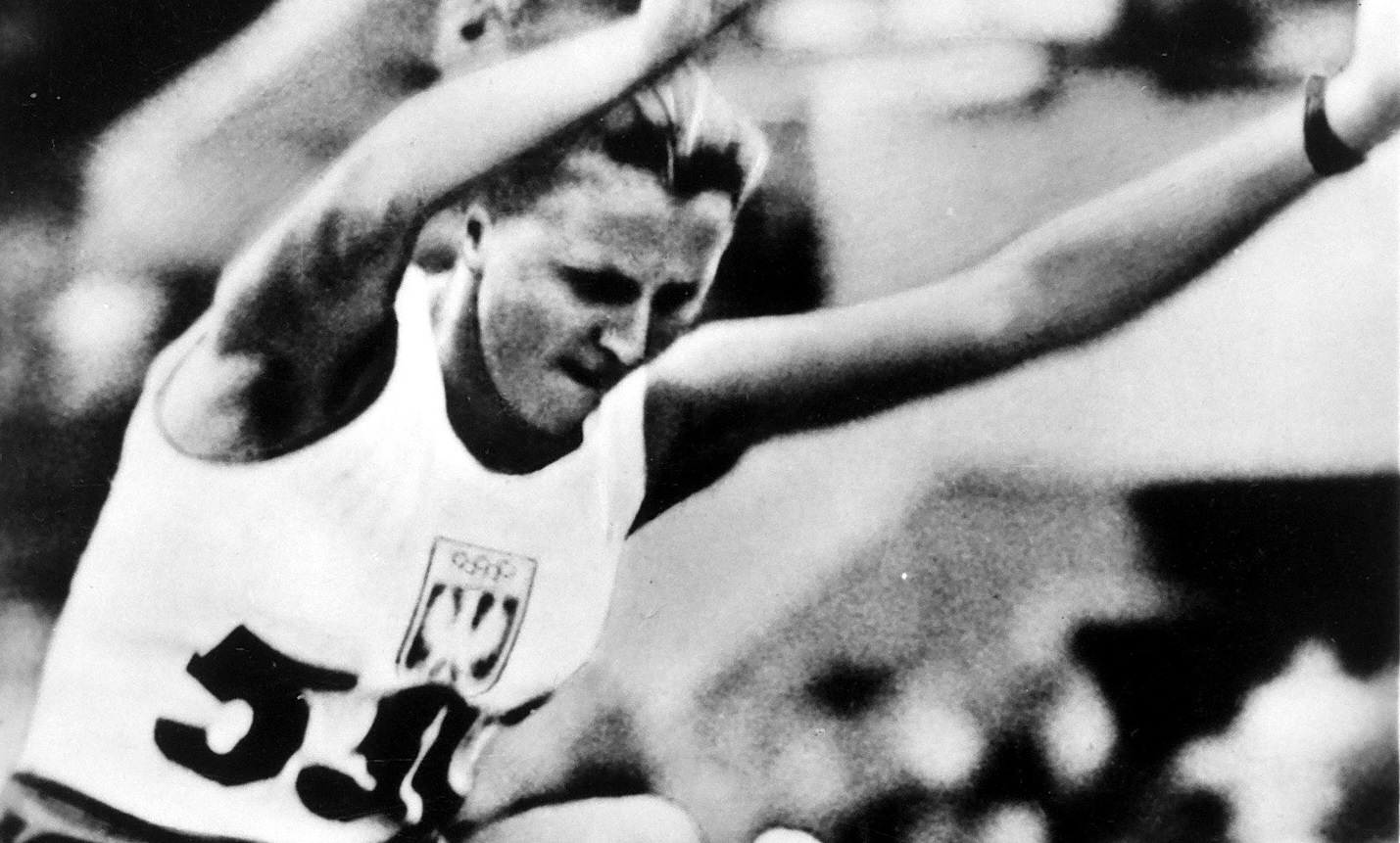 Urodziła się 11 listopada. "Afera warkoczykowa" odebrała jej medal