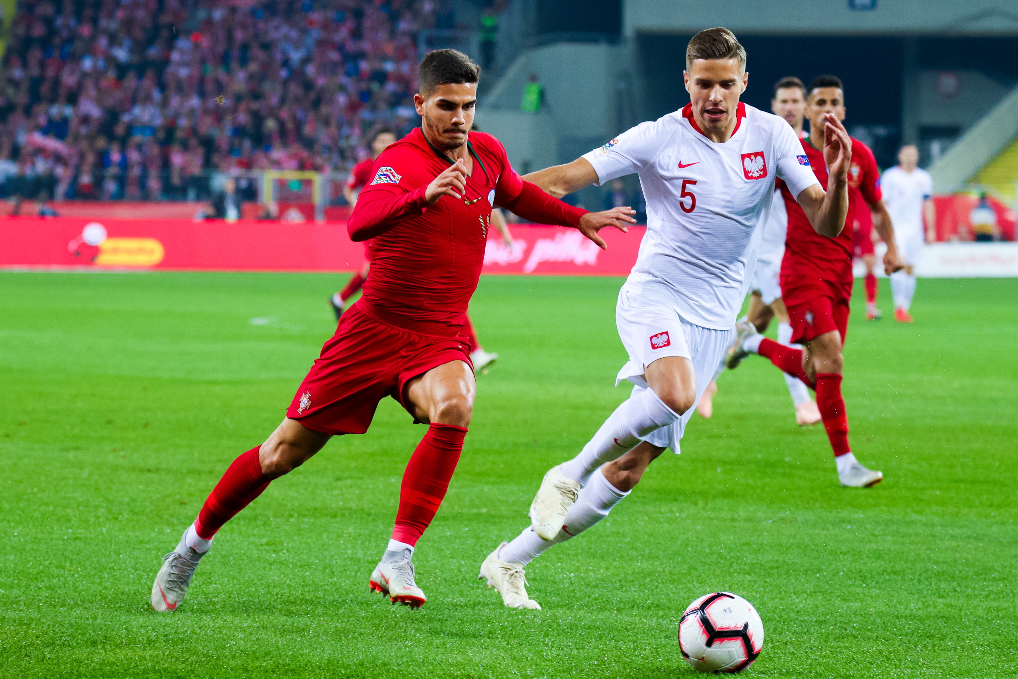 Polska Portugalia Micha Ko odziejczyk Witajcie Na Ziemi komentarz 