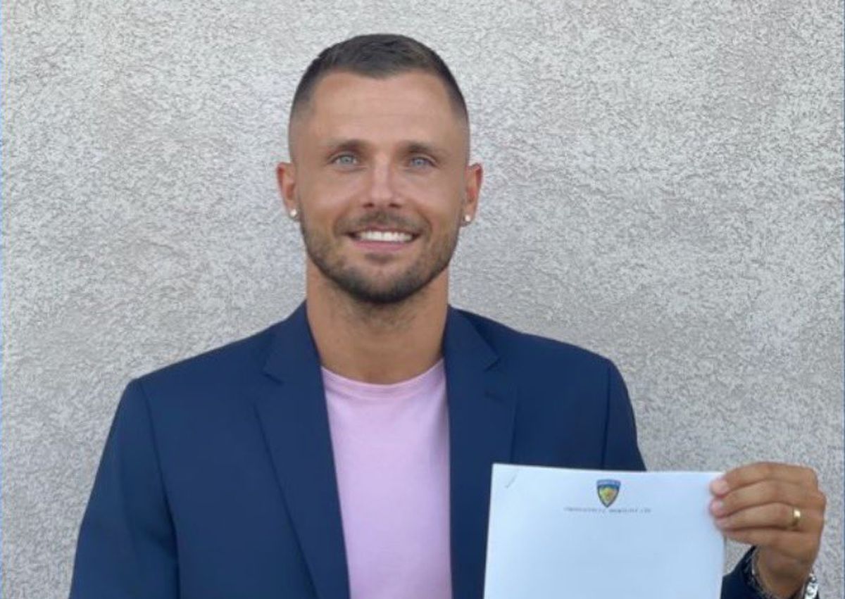 Poszedł z synem do fryzjera. Nie uwierzysz, kogo spotkali