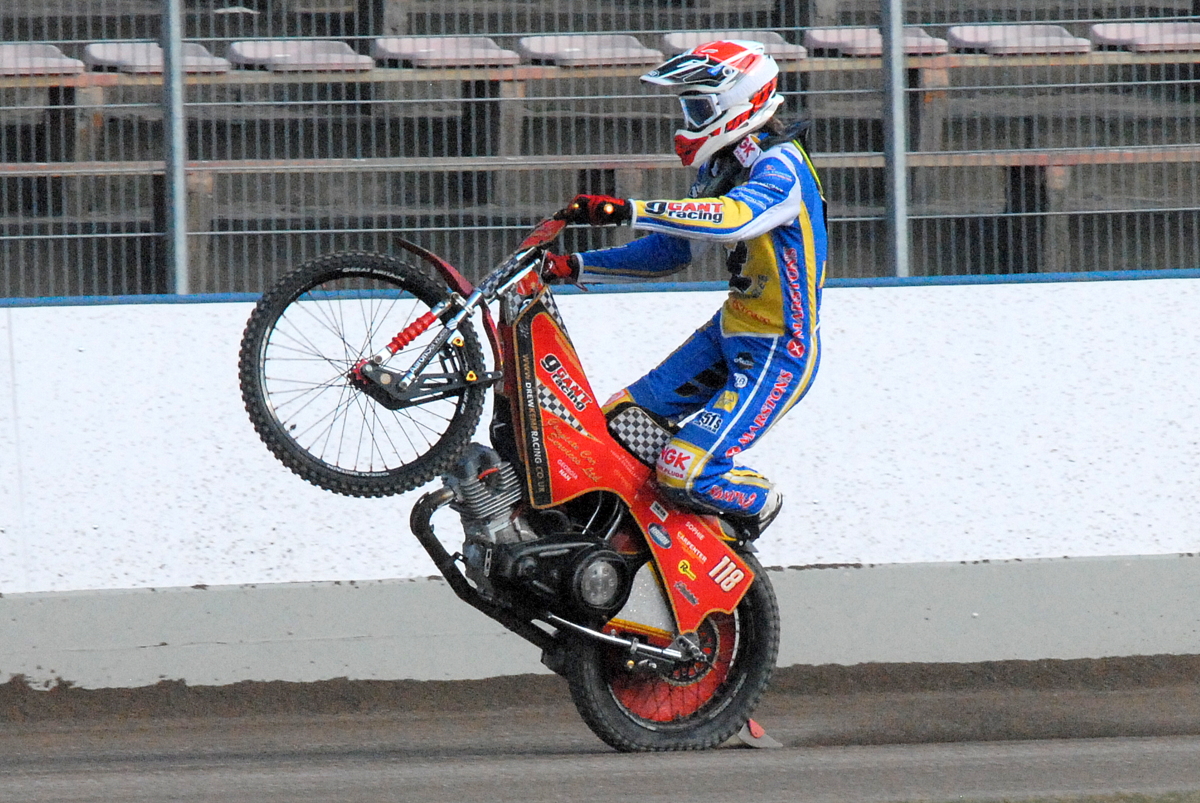 Żużel. Kolejny klub rozpoczął ogłaszanie składu. Na początek dwa nazwiska