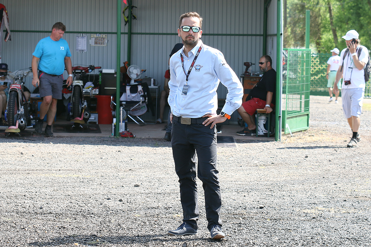 Żużel. Pracowity okres polskiego sędziego. Poprowadzi trzy ważne imprezy międzynarodowe w 15 dni