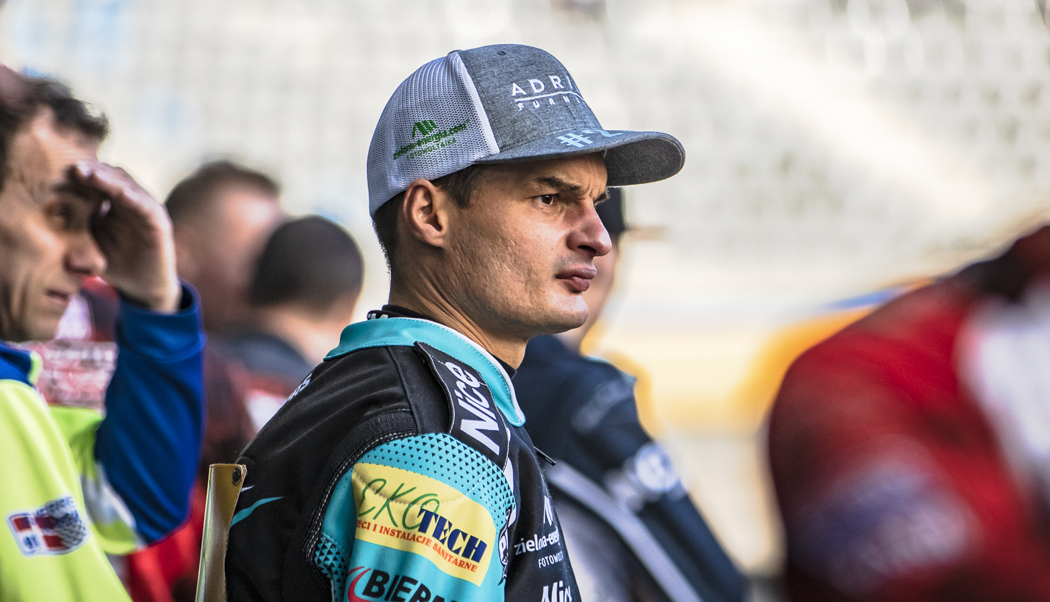 Żużel. Adrian Miedziński zjechał z toru. Derby dla Polonii!