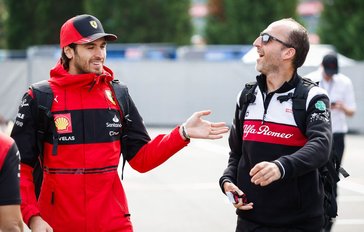 Może zastąpić Leclerca. Rezerwowy Ferrari w gotowości