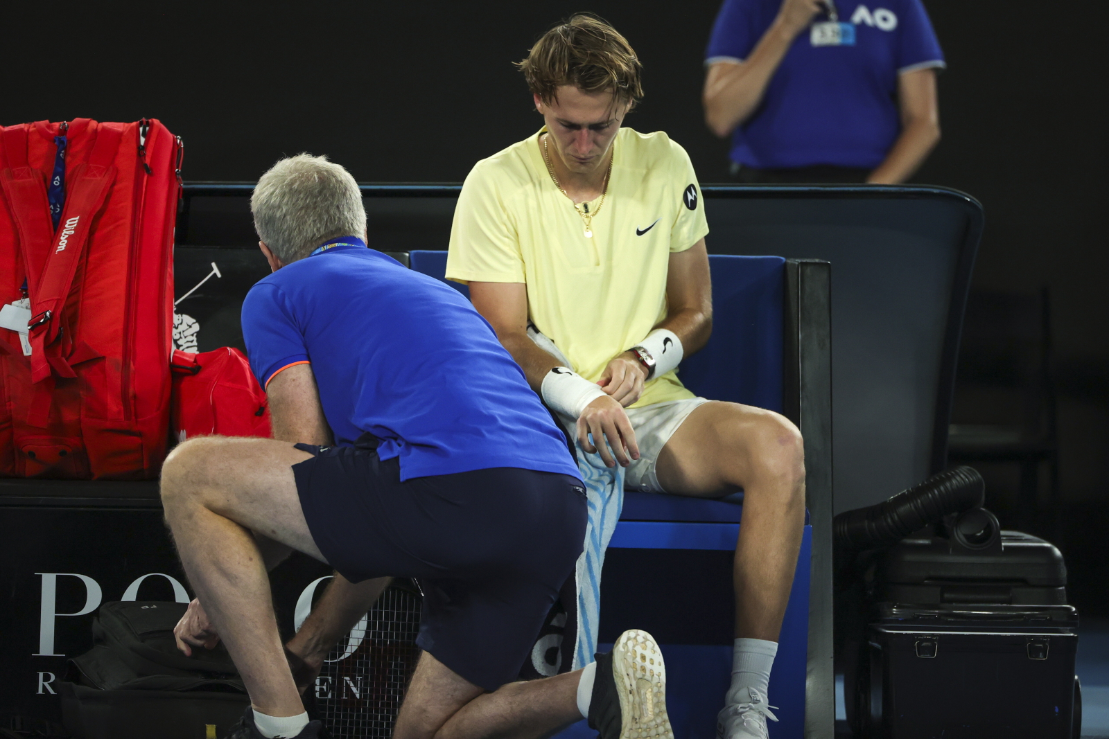 Smutný konec čtvrtfinále Australian Open.  První losování turnaje