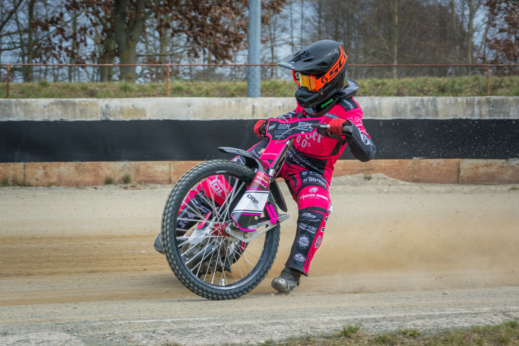 Kobieta z kontraktem w polskiej lidze!