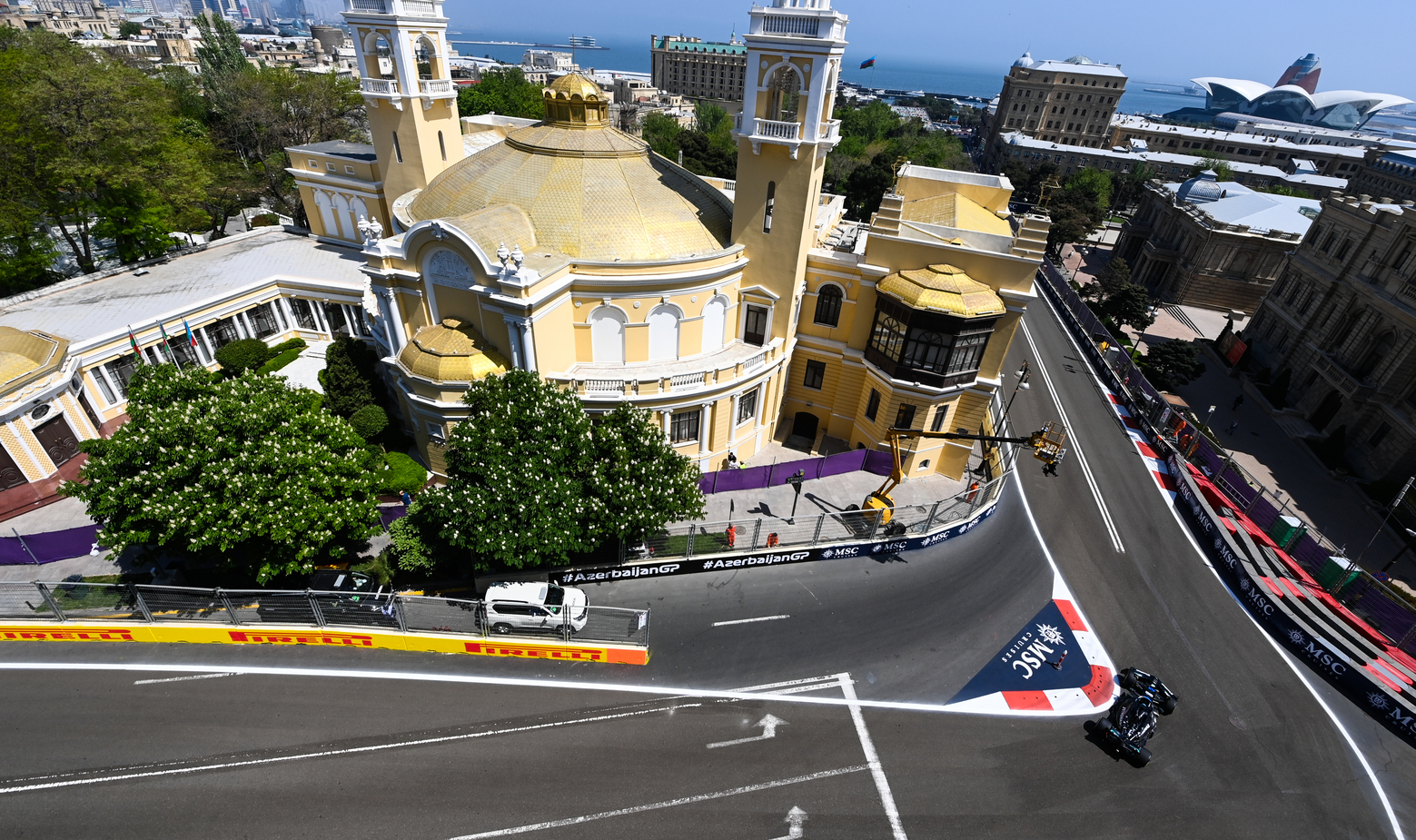 Nie będzie wyścigu F1 w niedzielę. Ważna zmiana w GP Azerbejdżanu