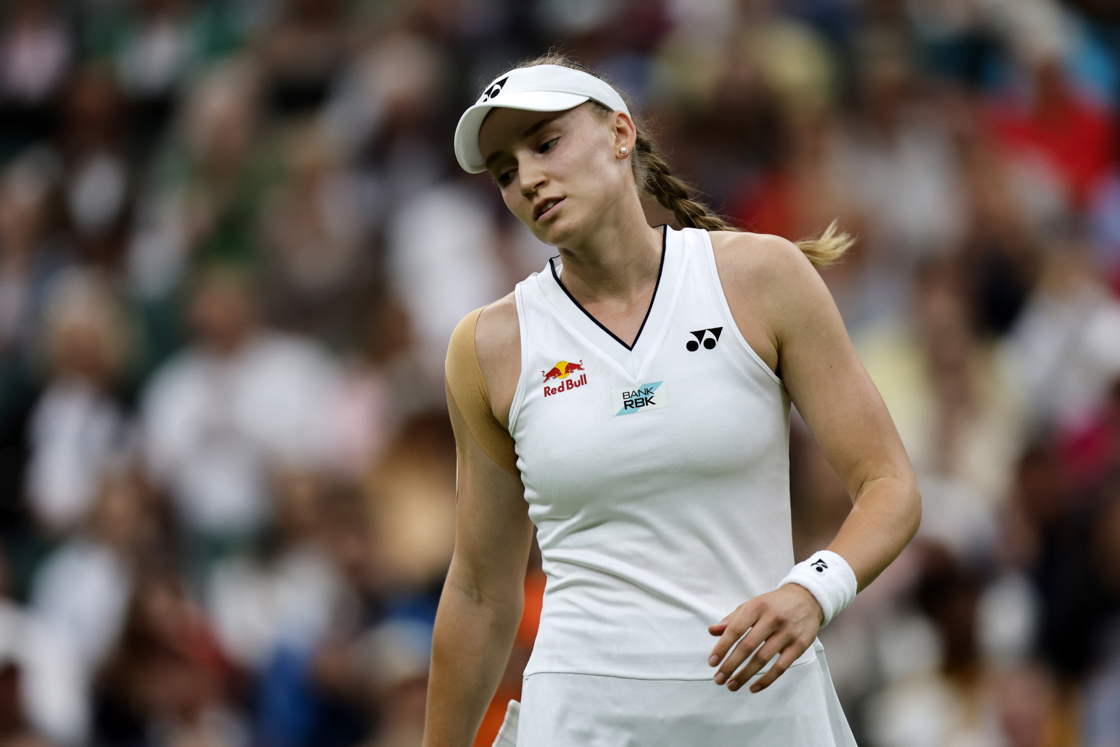 Jelena Rybakina zaskoczyła. To dlatego początek był tak nerwowy Sport