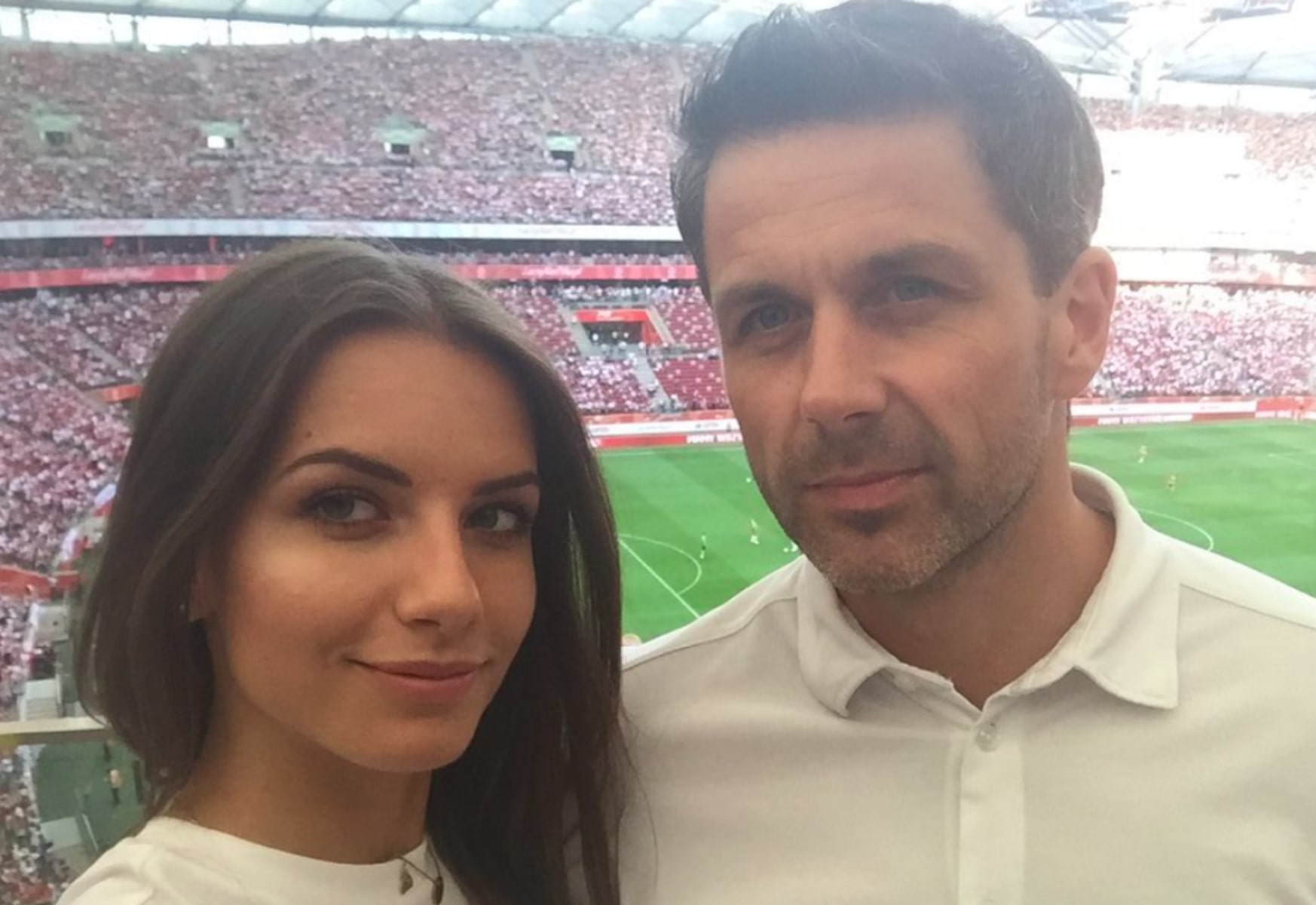 Ślub wzięli na Santorini. Mało kto wie, jak wiele lat ich dzieli