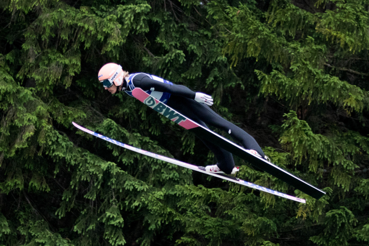 Polacy tłem dla rywali. Marius Lindvik wrócił w wielkim stylu