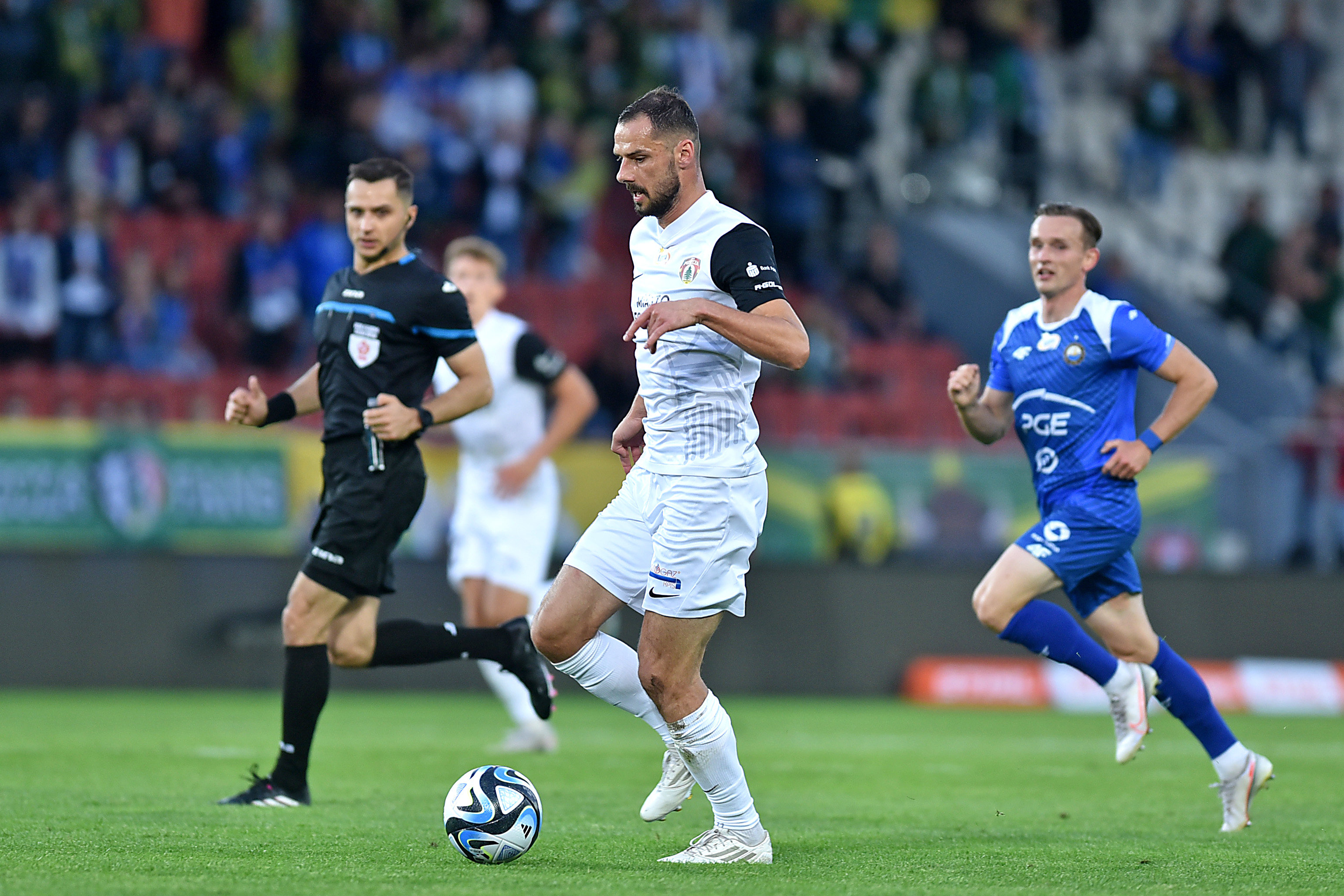 9. remis w 15. meczu. Puszcza Niepołomice idzie na rekord w Betclic I lidze