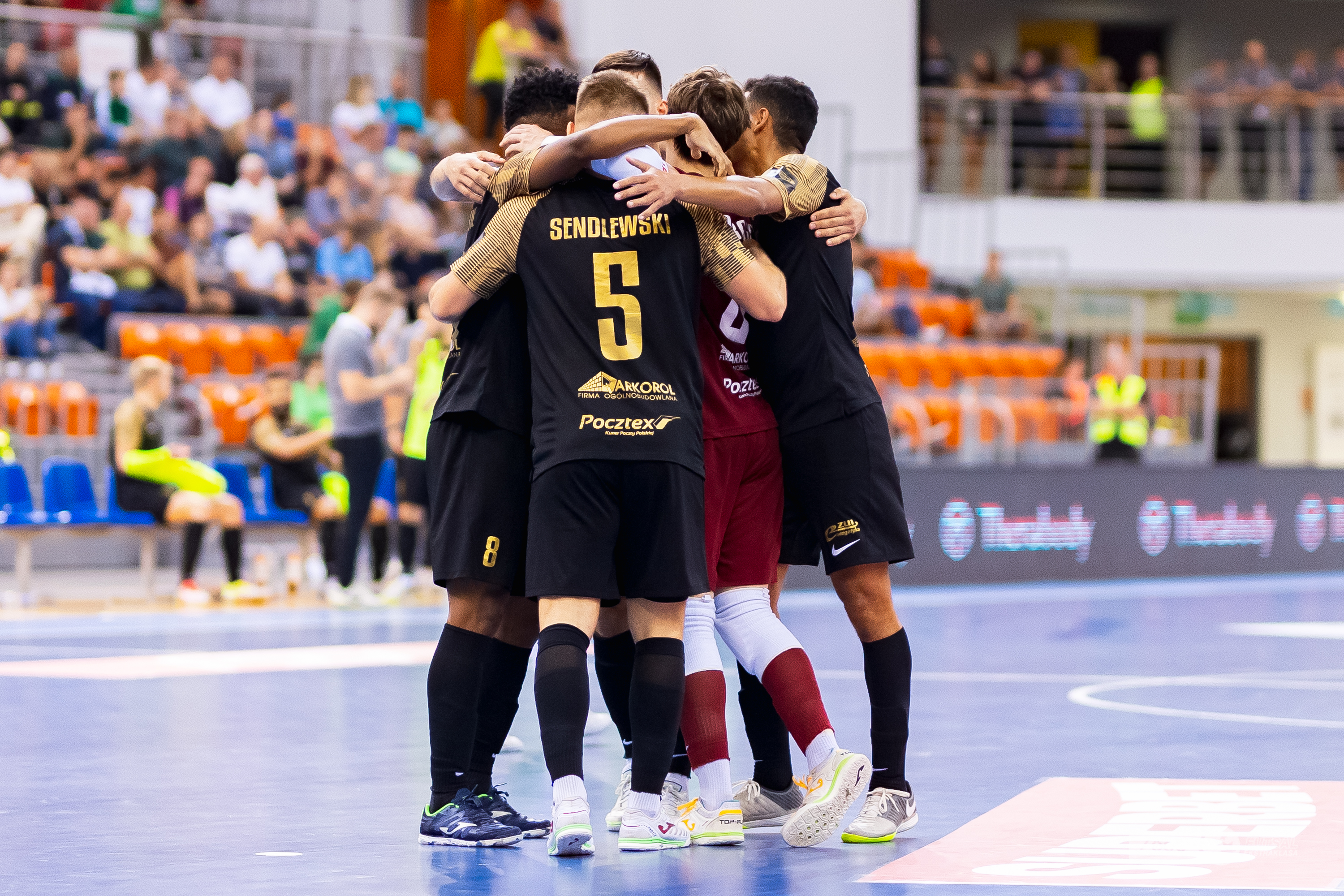 Futsal. Legia bez szans. Pary półfinałowe