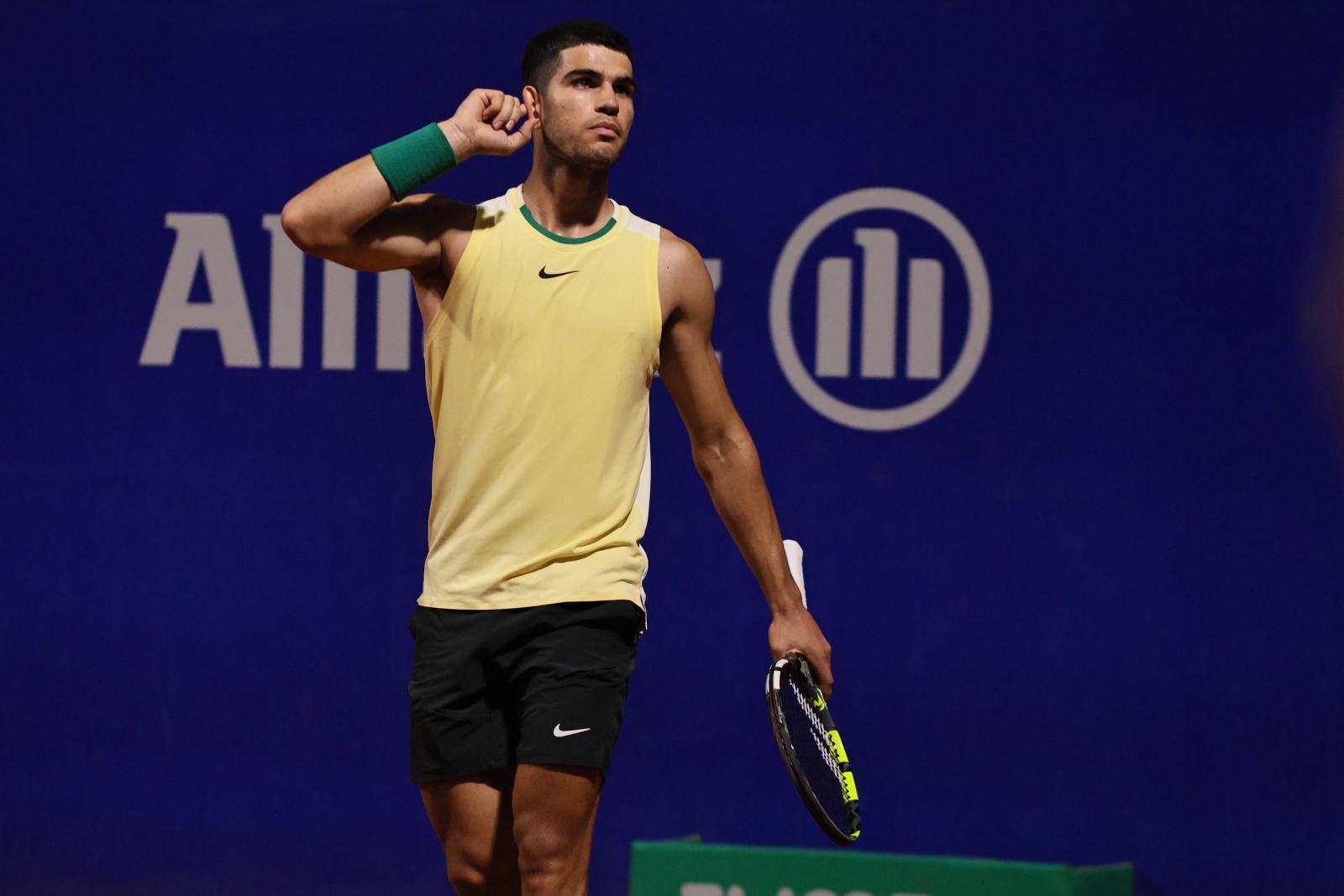 Znakomite widowisko w Dosze. Carlos Alcaraz musiał odrabiać straty