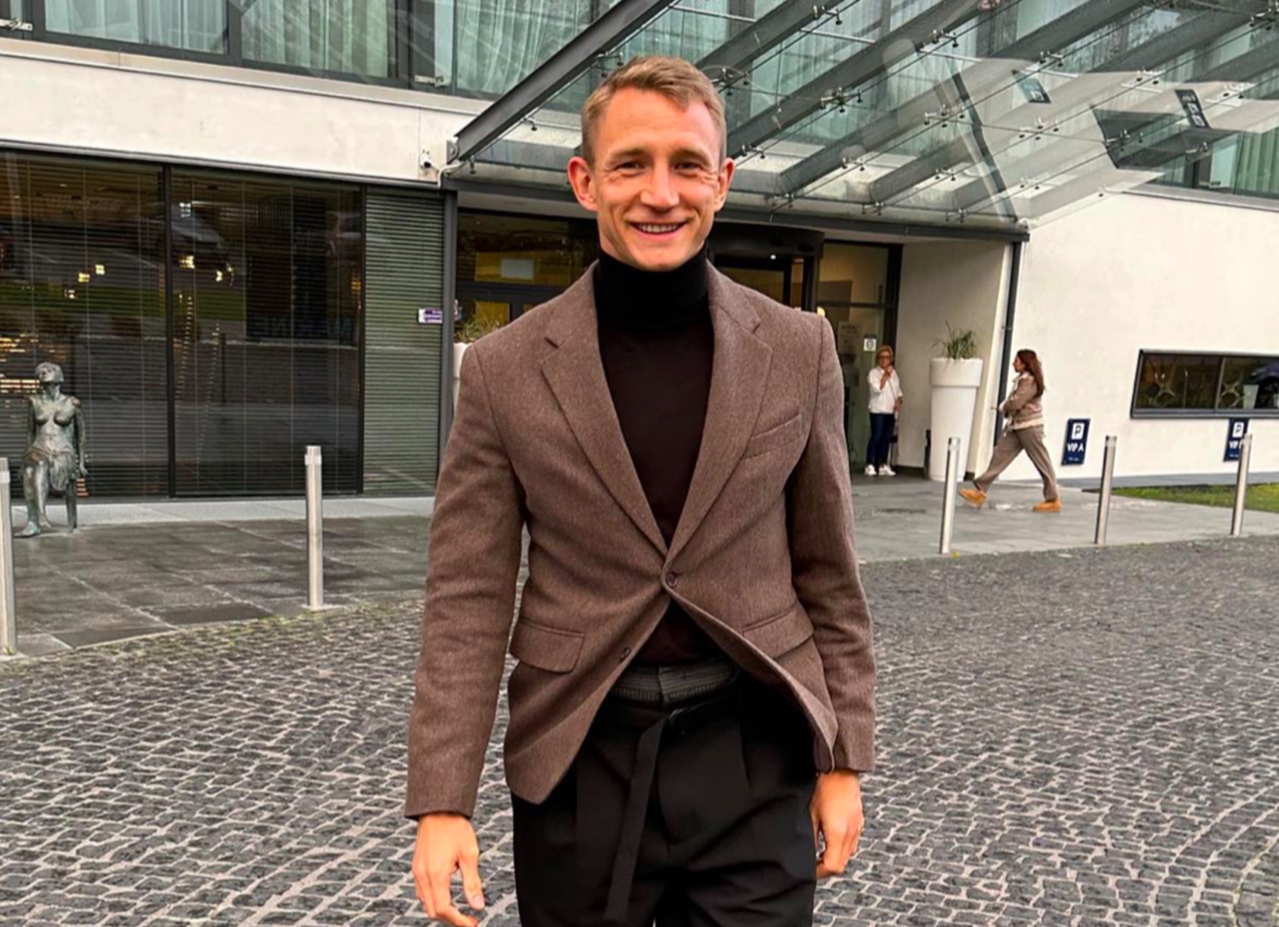 "Zalega mi sporą kwotę". Mocny wpis Rzeźniczaka