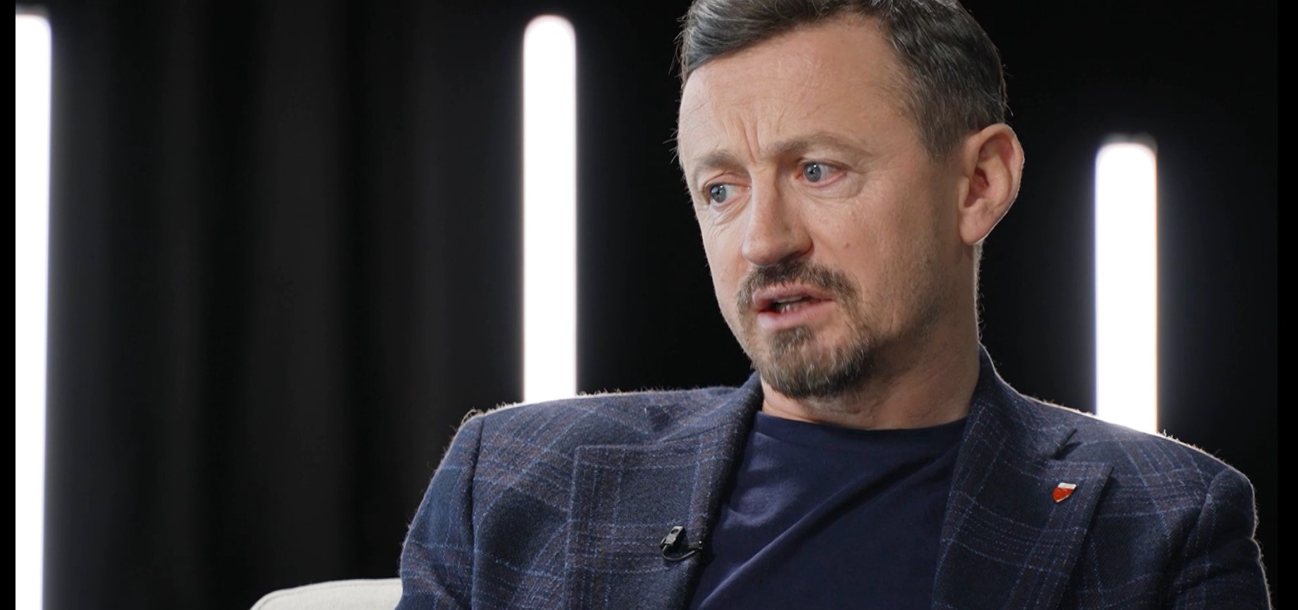 Miał 33 lata, gdy zdał maturę. Oto jego obecne wykształcenie