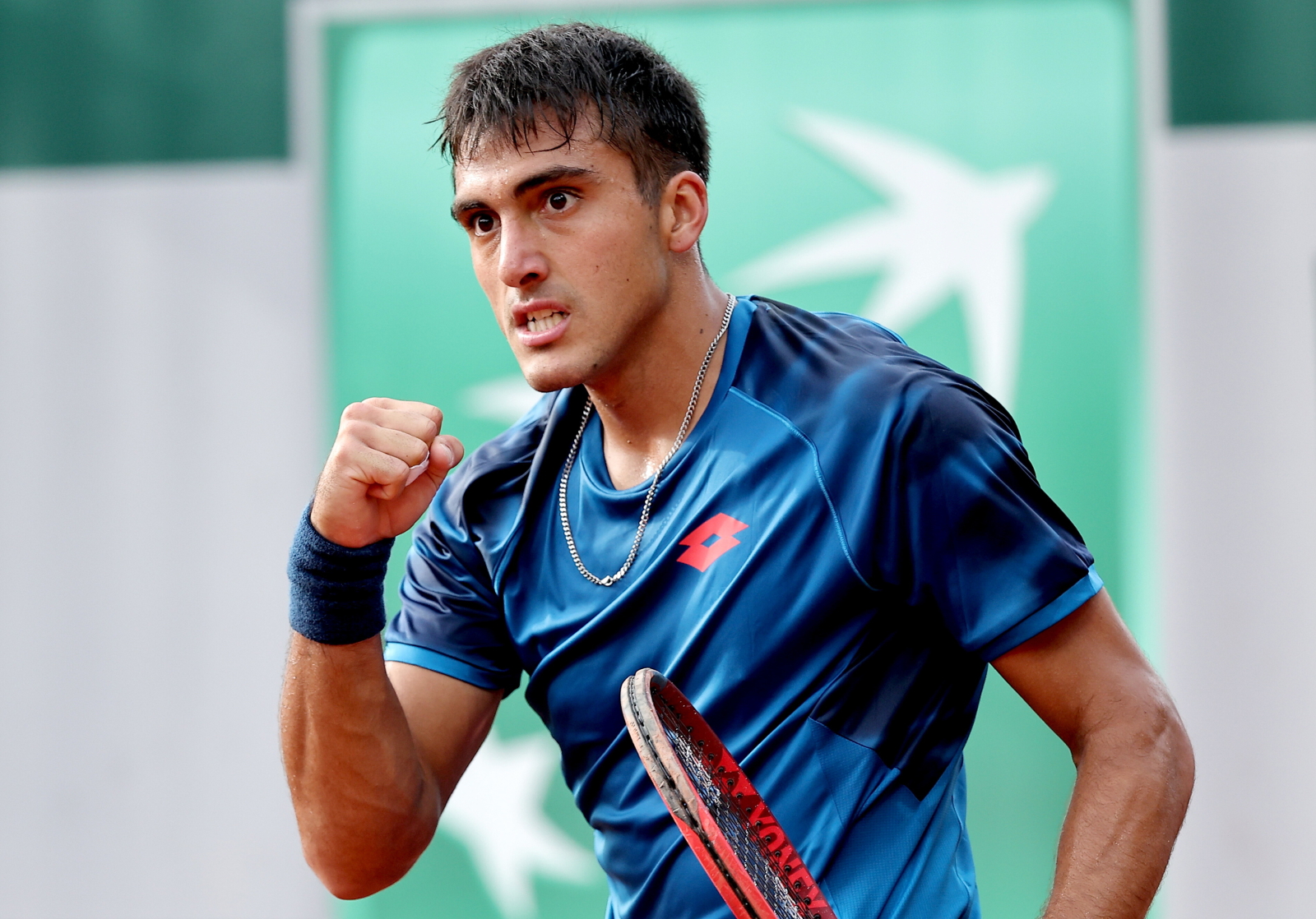 Syn piłkarskiej legendy autorem sensacji. Zwycięski debiut młodego Litwina