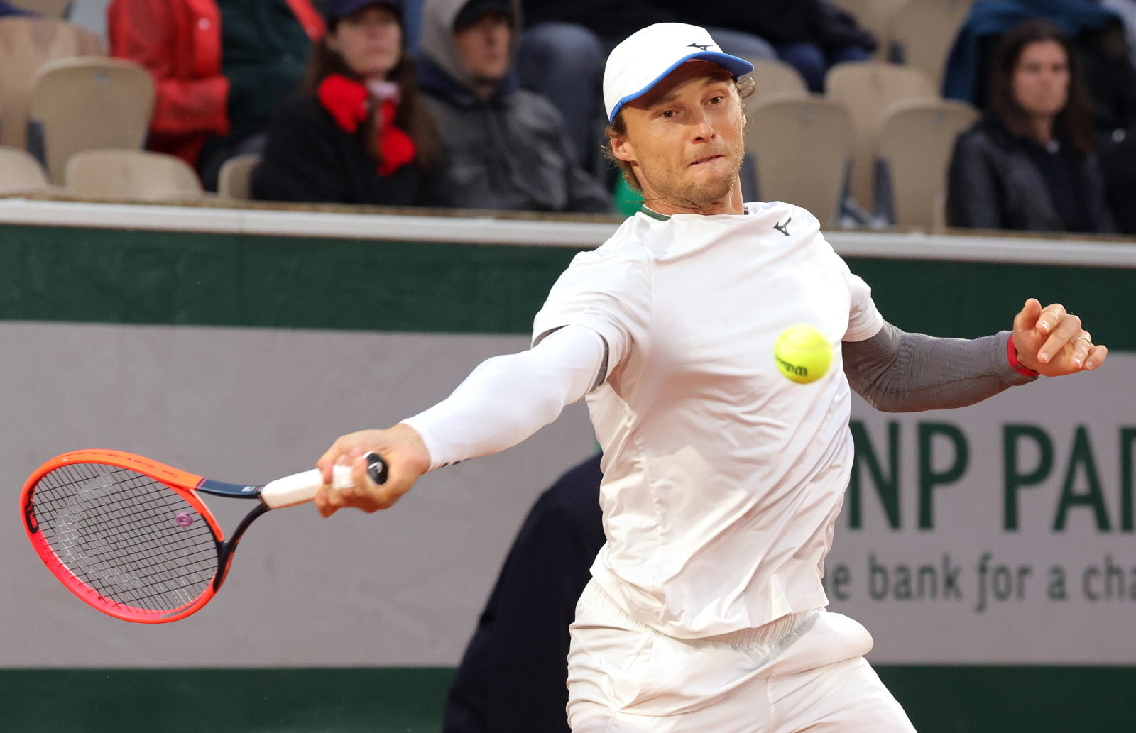 Ulewa w Szczecinie przerwała mecz przy piłce meczowej