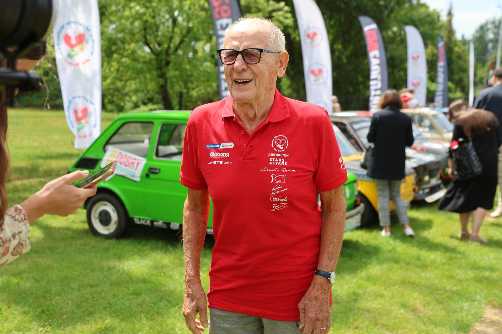 W wieku 96 lat miliarder zaskoczył Polskę. "Czego mam się bać?"