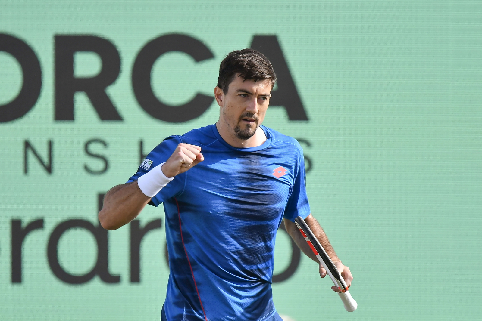 Hubert Hurkacz poznał potencjalnego rywala w półfinale. Kwalifikant czeka na Polaka