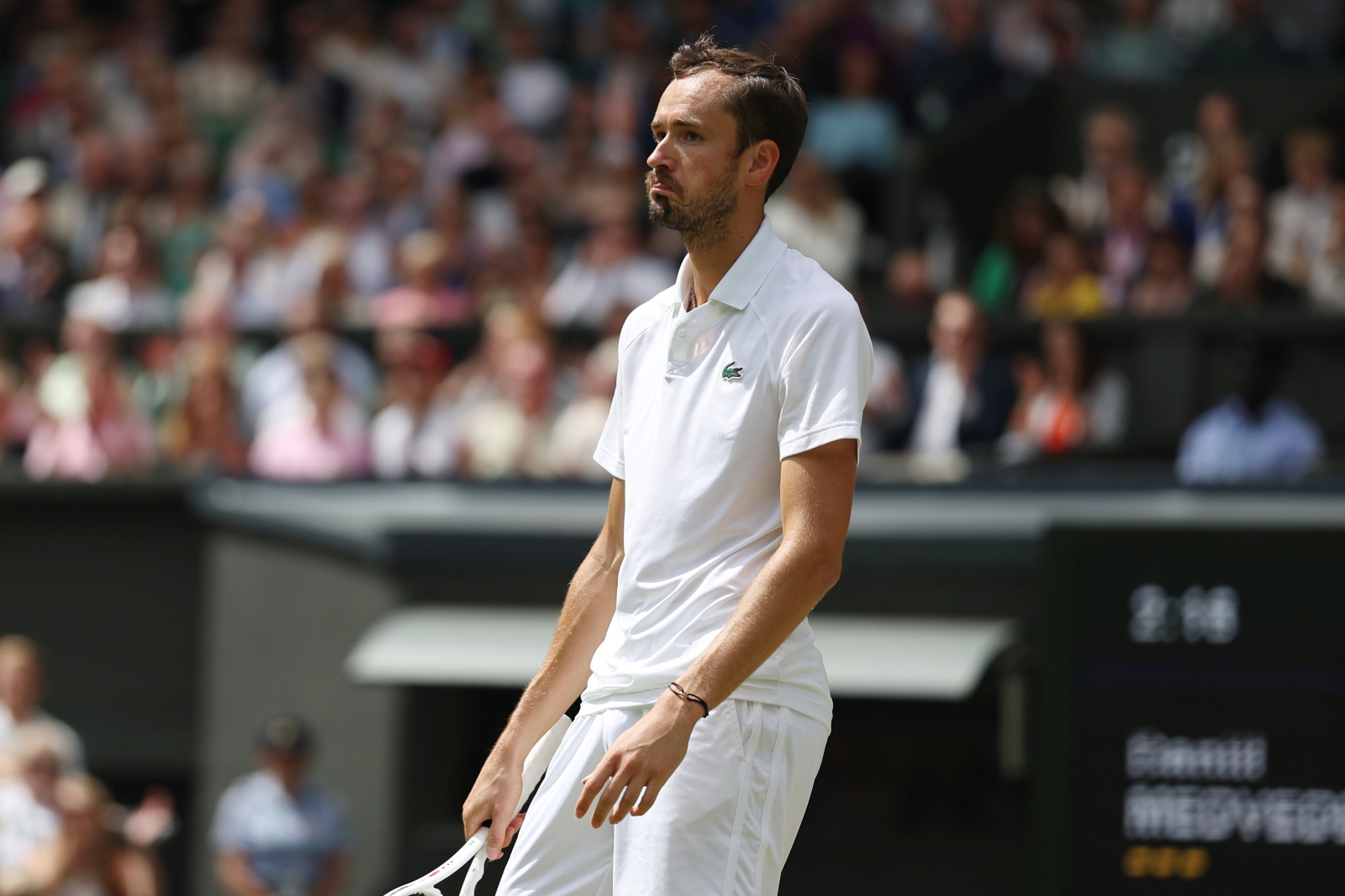 Trzygodzinny mecz i sensacja w Hangzhou. Gwiazdor uległ 196. tenisiście świata