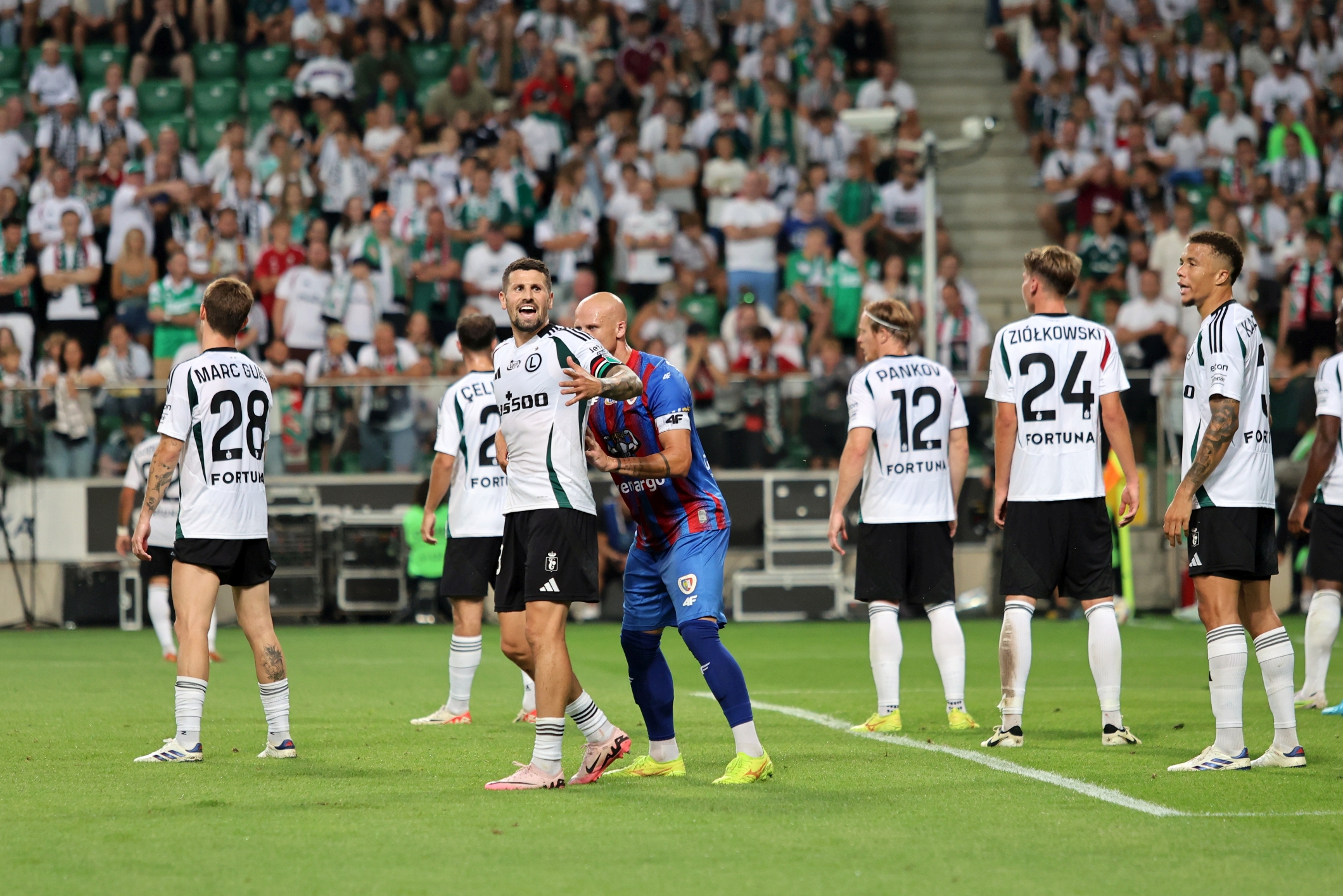 Kluczowy piłkarz Legii gotowy na finał. Wrócił do treningów