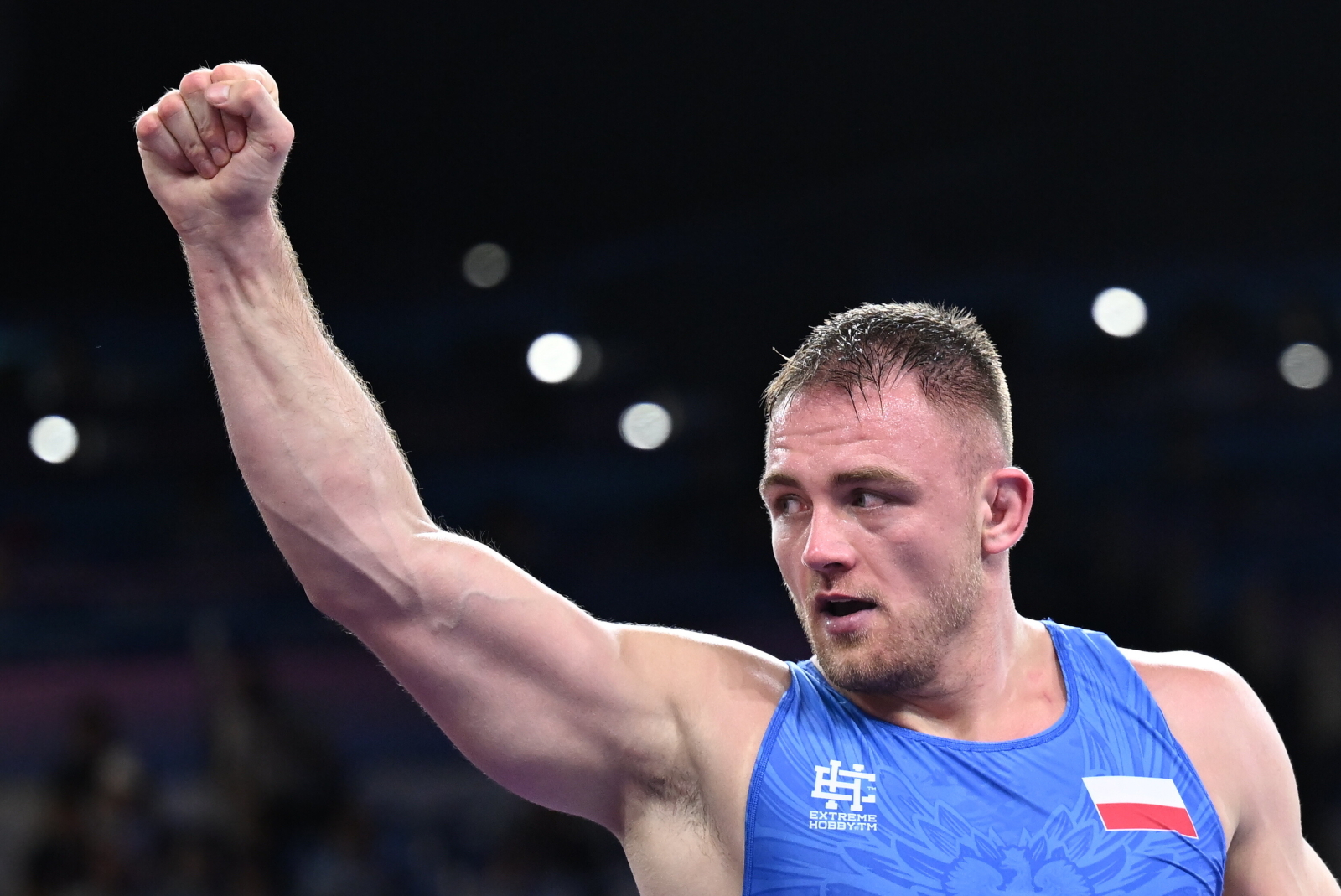 Polak robi furorę na MŚ w zapasach. Co za wynik!