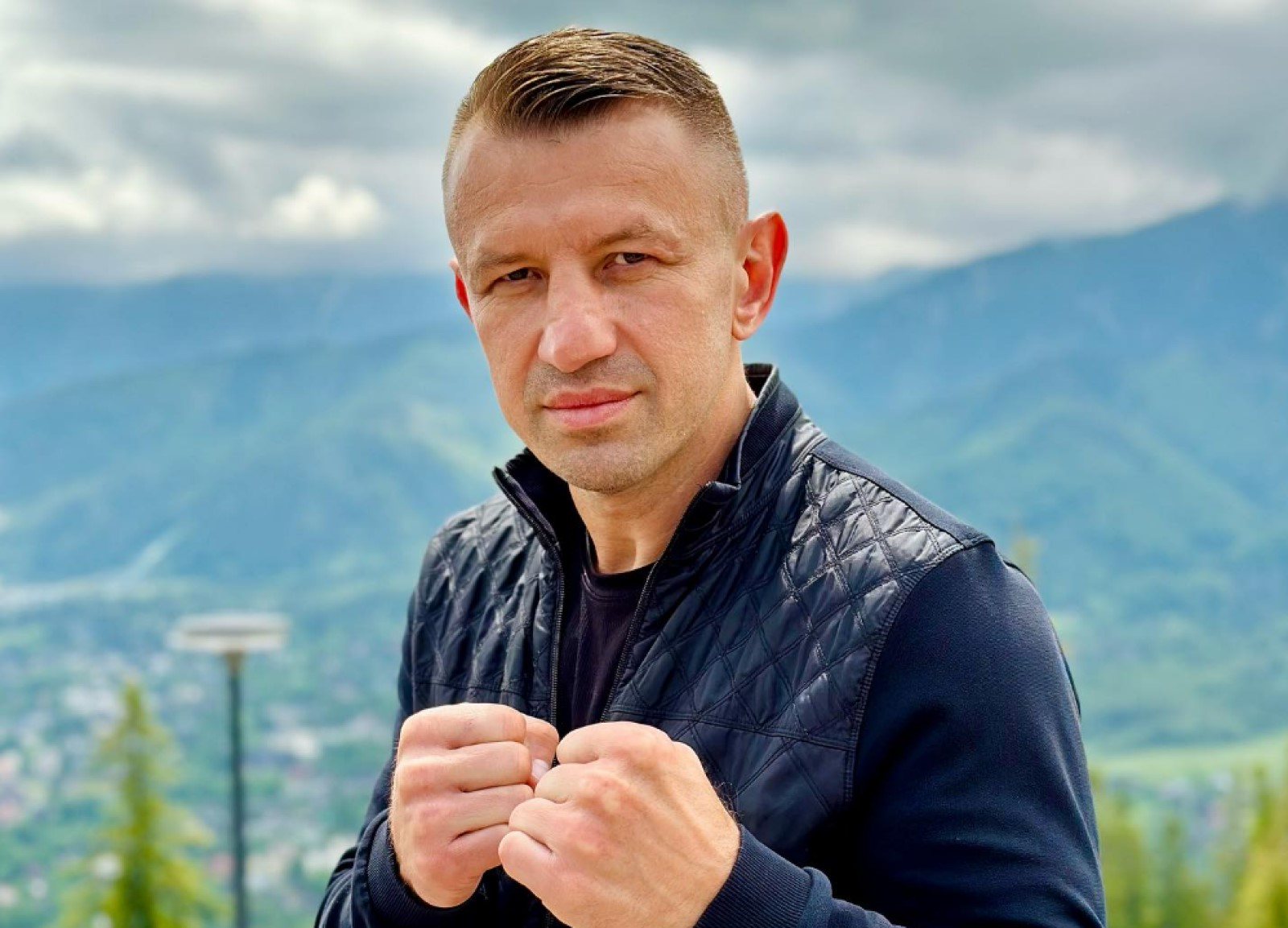 Szok, kto chce walczyć z Adamkiem. "Jestem jak rekin"