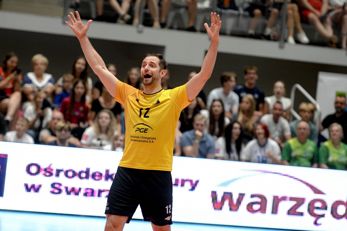 Zachwyca w PlusLidze, wróci do kadry? Łomacz odpowiedział