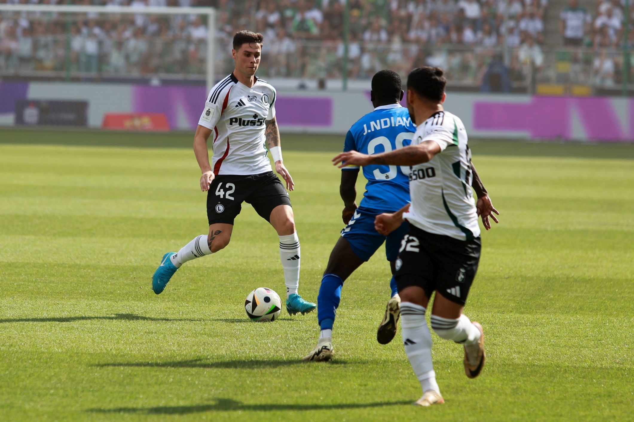 Hiszpan ma odejść. Legia zarobi duże pieniądze