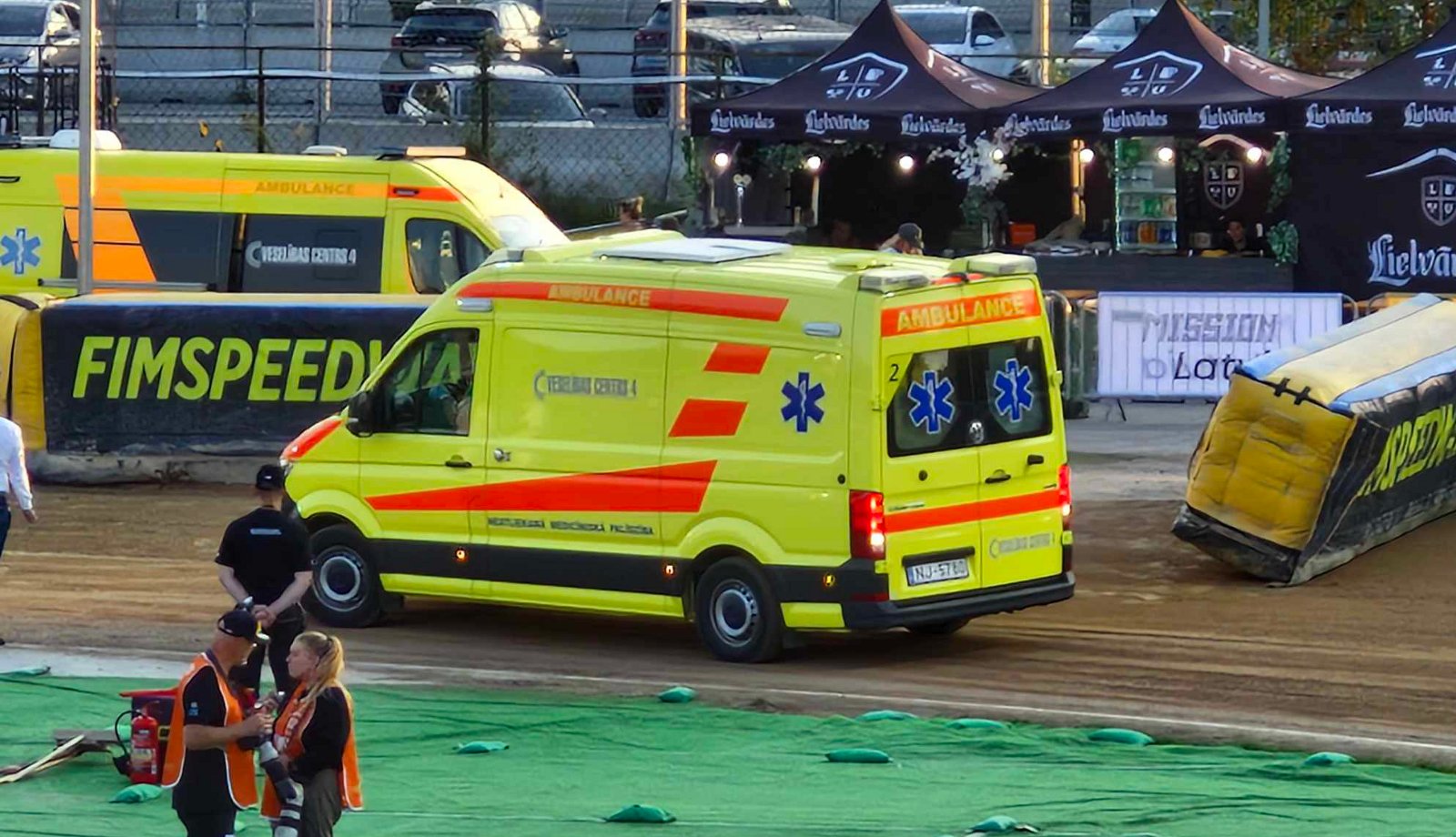 Żużel. Dramat na torze. "Zakres i skutki urazu mózgu pozostają na tę chwilę nieznane"