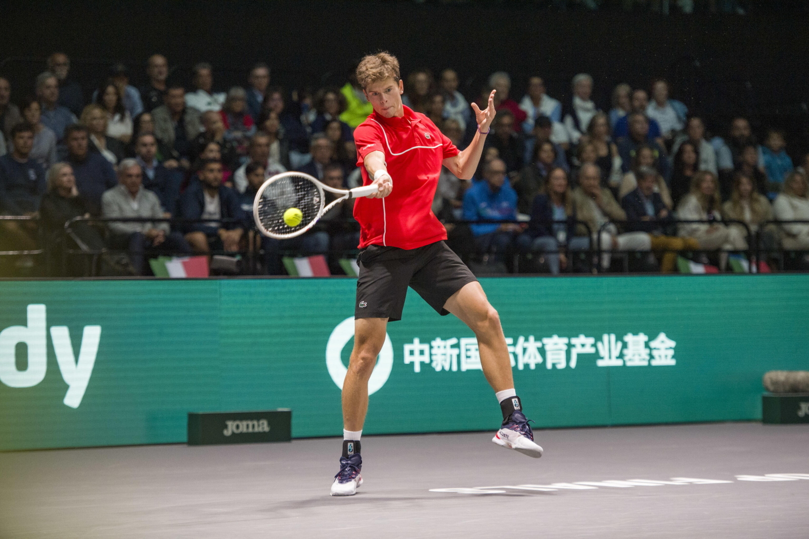 Utalentowany Belg pierwszym półfinalistą. Najwyżej rozstawiony podtrzymał nadzieje