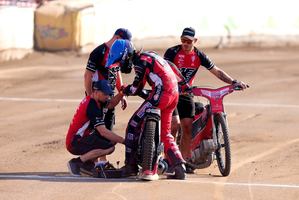 Żużel. Wygrali i awansowali na fotel lidera. Tabela i statystyki Metalkas 2. Ekstraligi