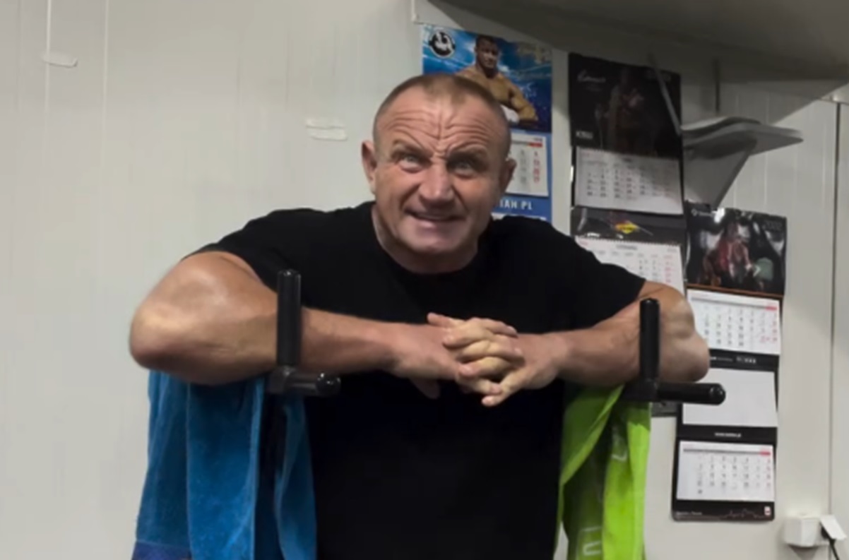 "Pudzian" dolał oliwy do ognia. Padło hasło "pinokio"