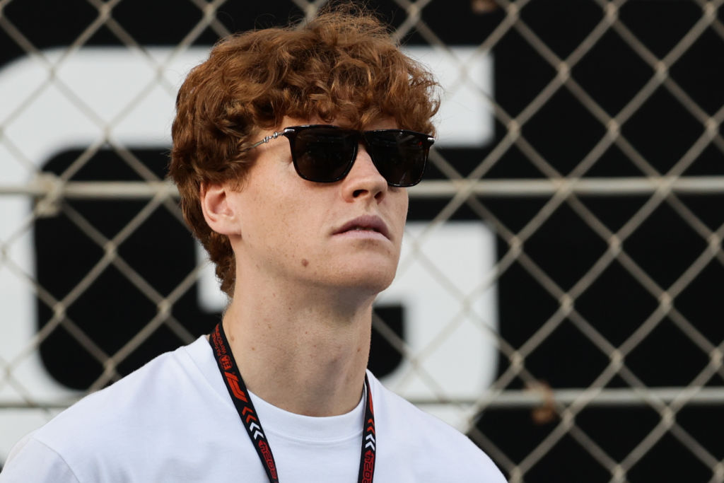 Jannik Sinner otrzymał dobre wieści. I natychmiast zabrał się do pracy