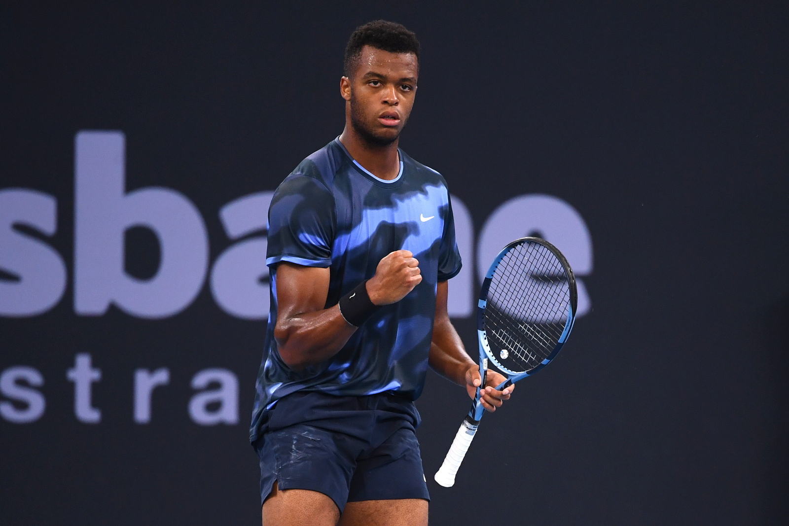 Kanonada młodego Francuza. Utalentowany Czech wrócił na trawę