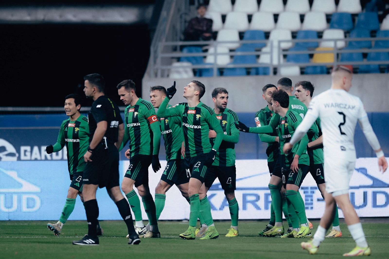 I liga: słynny polski klub nie wyszedł na boisko. To protest