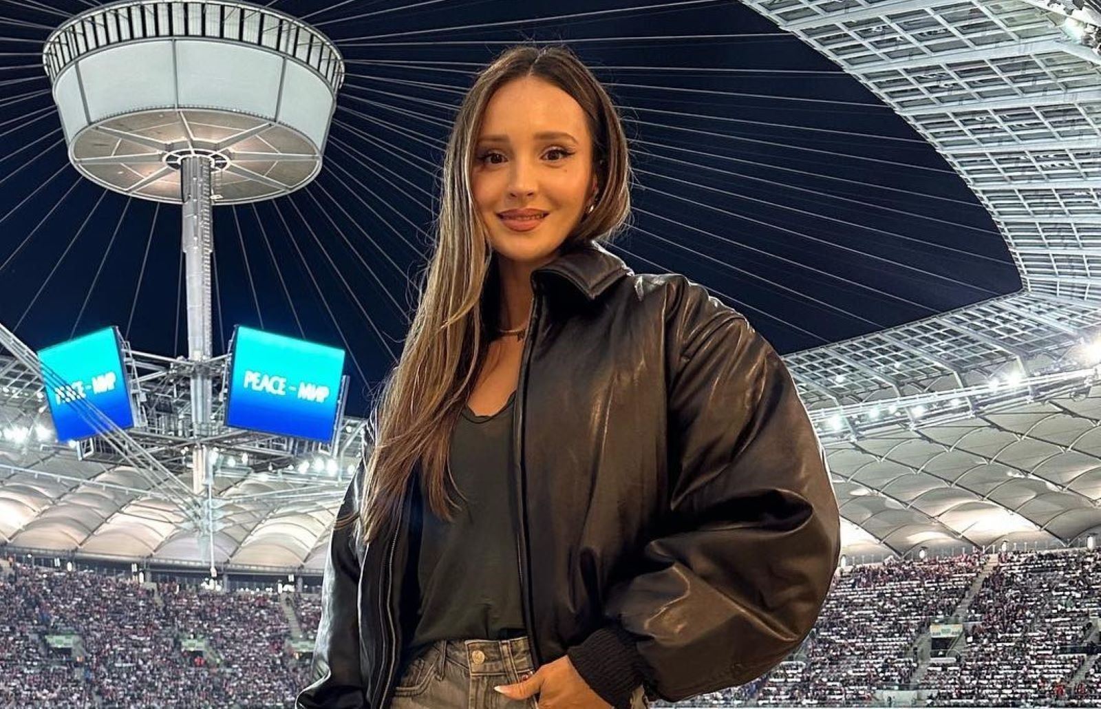 Nie była sama. Zobacz, z kim Marina przyszła na El Clasico