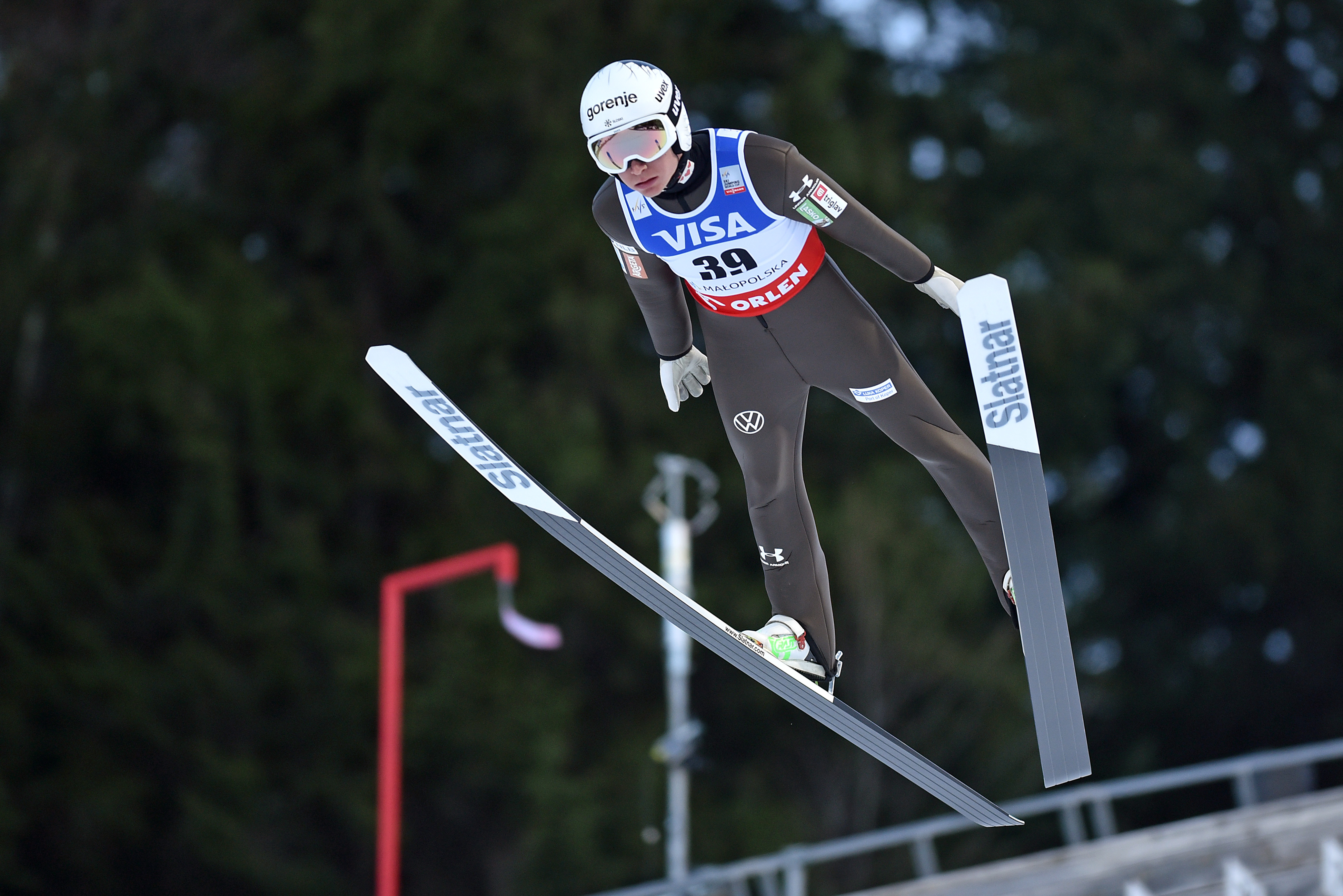 To jest wręcz nieprawdopodobne. Czwarty konkurs i czwarty lider Pucharu Świata