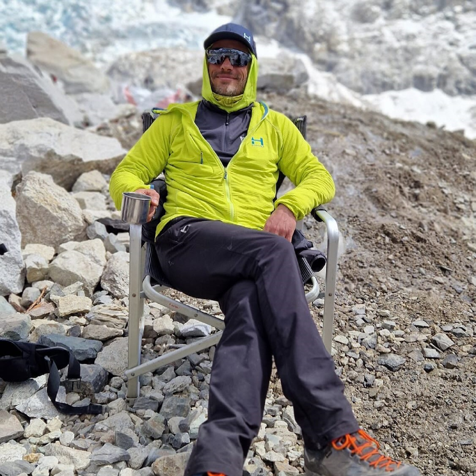 Wstrząsająca relacja Polaka z Nepalu. "Polowania na ministrów"