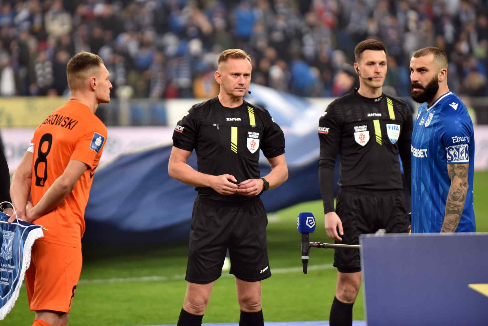 PKO Ekstraklasa: znamy sędziów na 30. kolejkę i klasyk Lech Poznań - Legia Warszawa