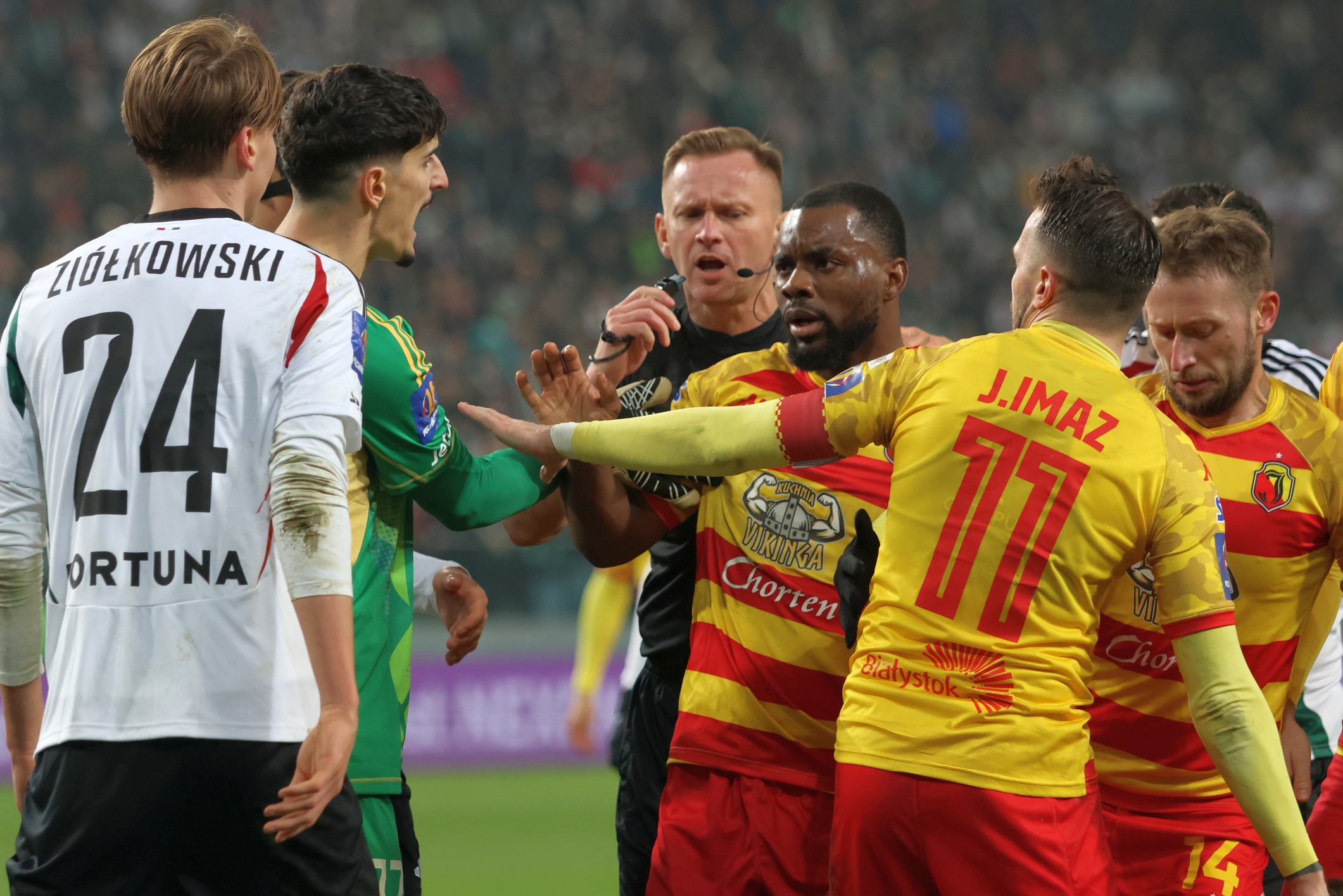 Dwaj gracze Jagiellonii na liście życzeń włoskiego klubu. To najważniejsze postacie