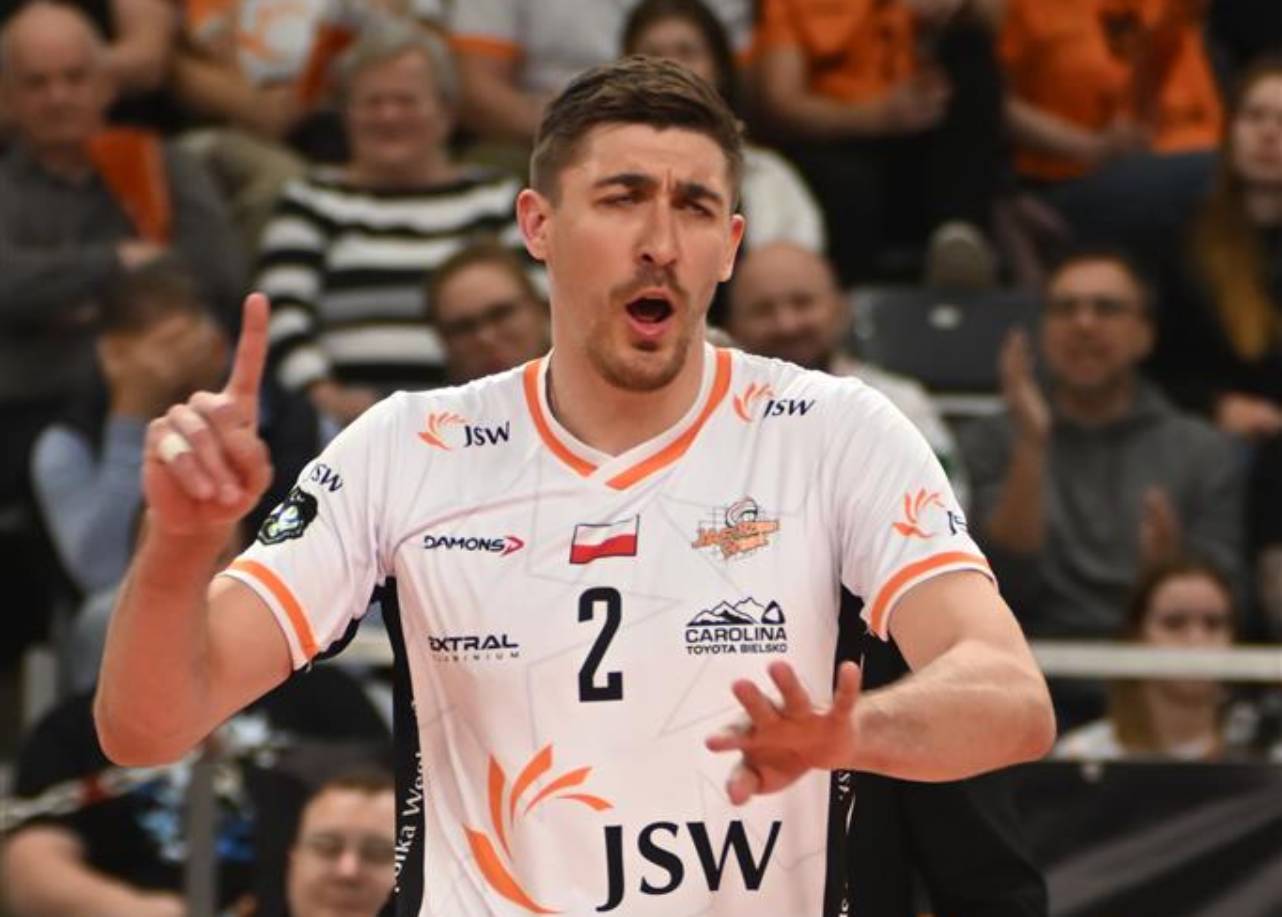 Reprezentant Polski ruszył w kierunku trybun. Teraz się tłumaczy