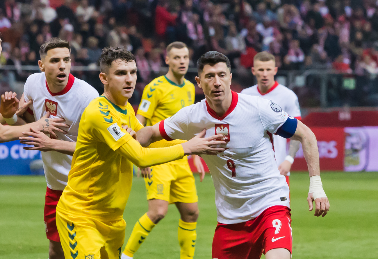 Ekspert radzi wygrać wygrać z Holandią. "Mamy mocne skrzydła"