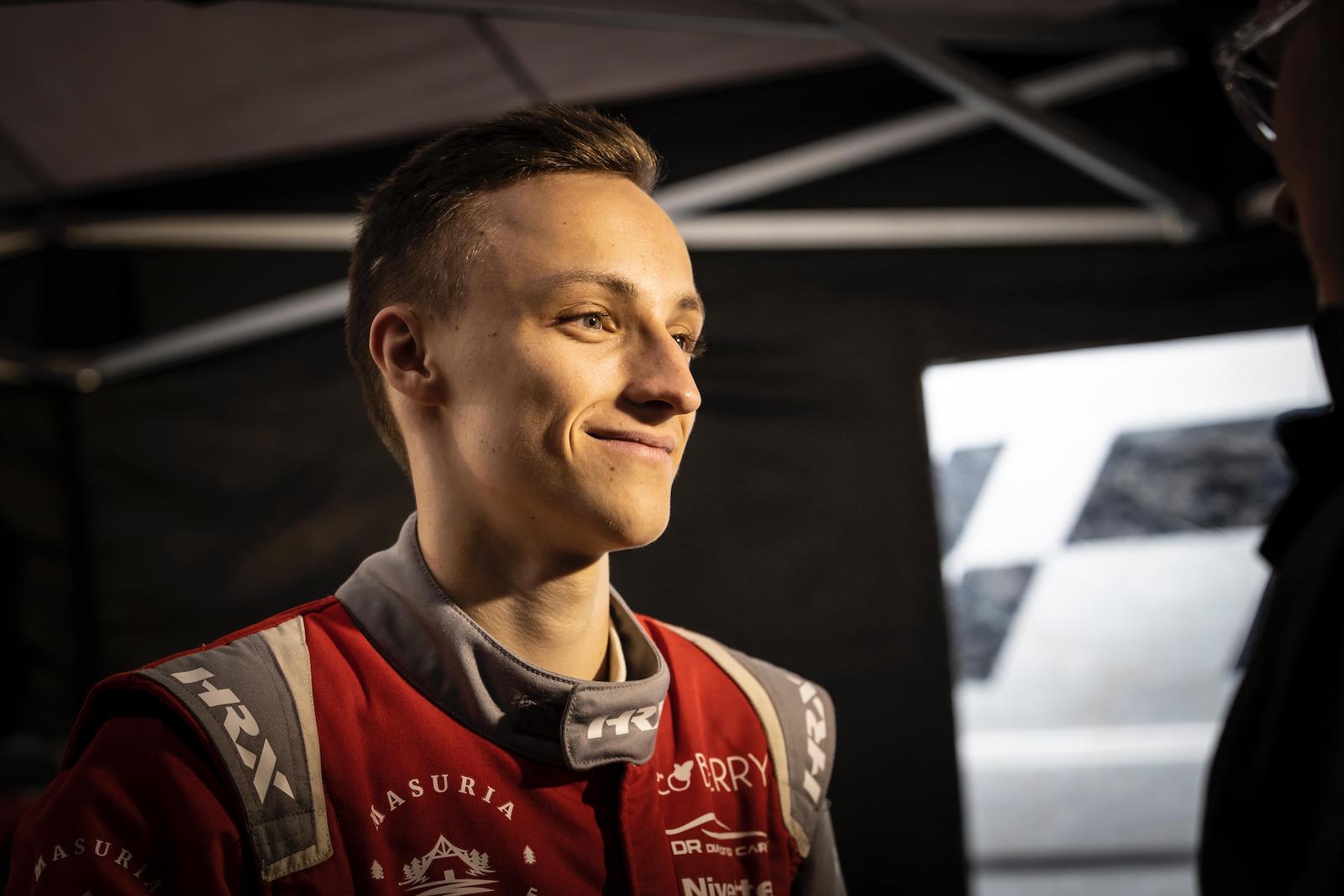 Matura i rajd równocześnie. Nietypowe wyzwanie 18-latka z Polski