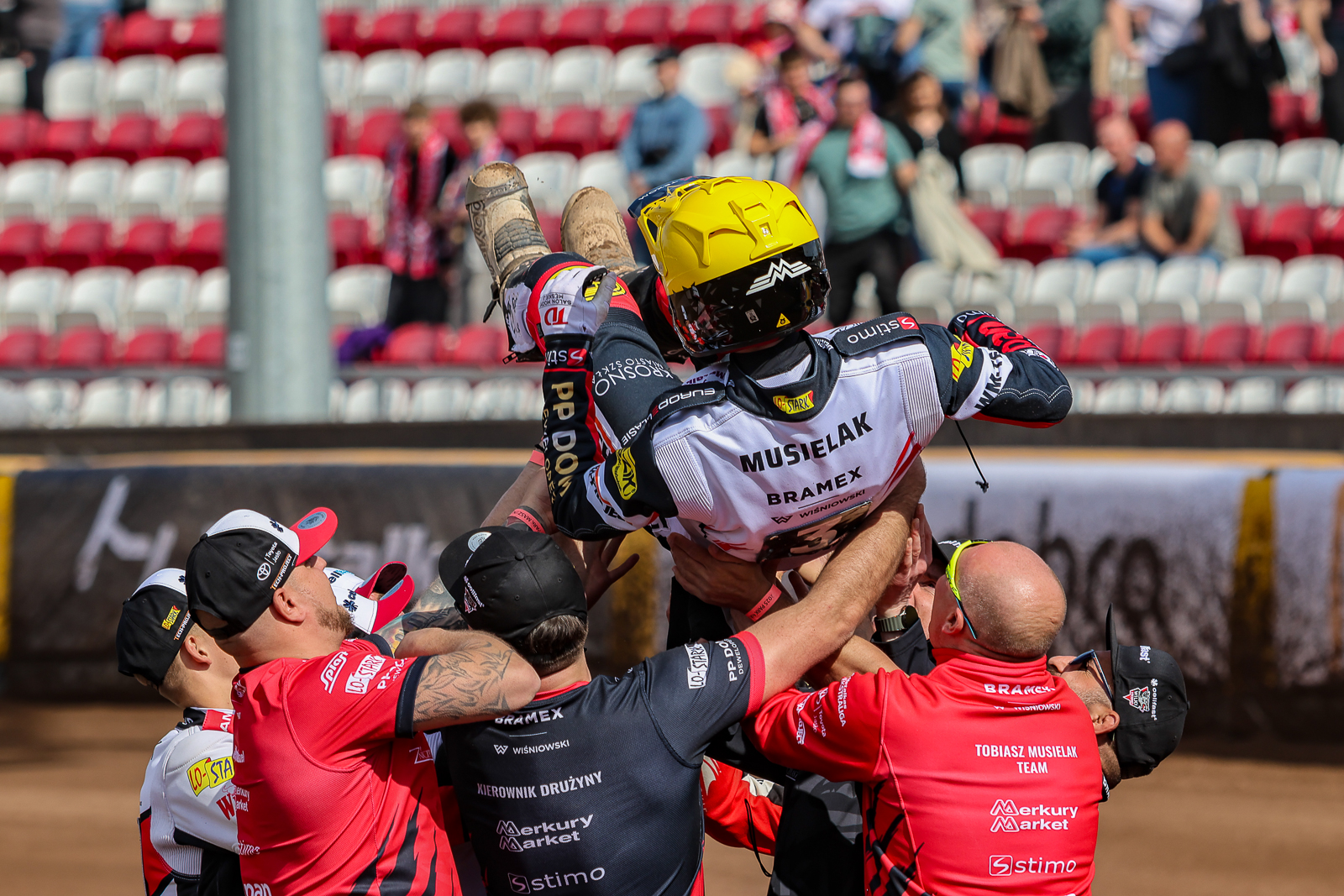 Żużel. Wilki Krosno kontynuują budowę składu. Klub przedstawił drugiego zawodnika!