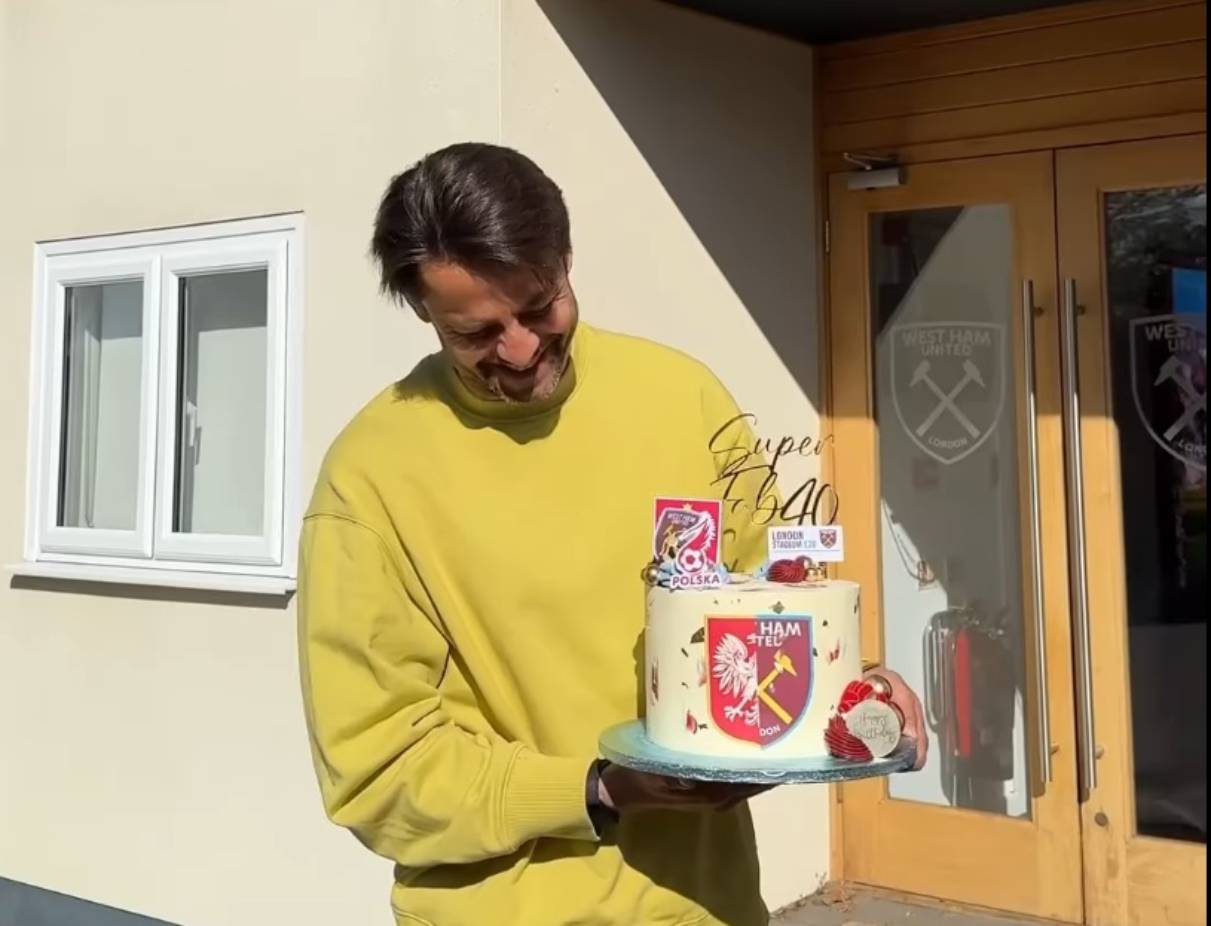 "Wyjątkowy prezent". Klub pamiętał o urodzinach Fabiańskiego