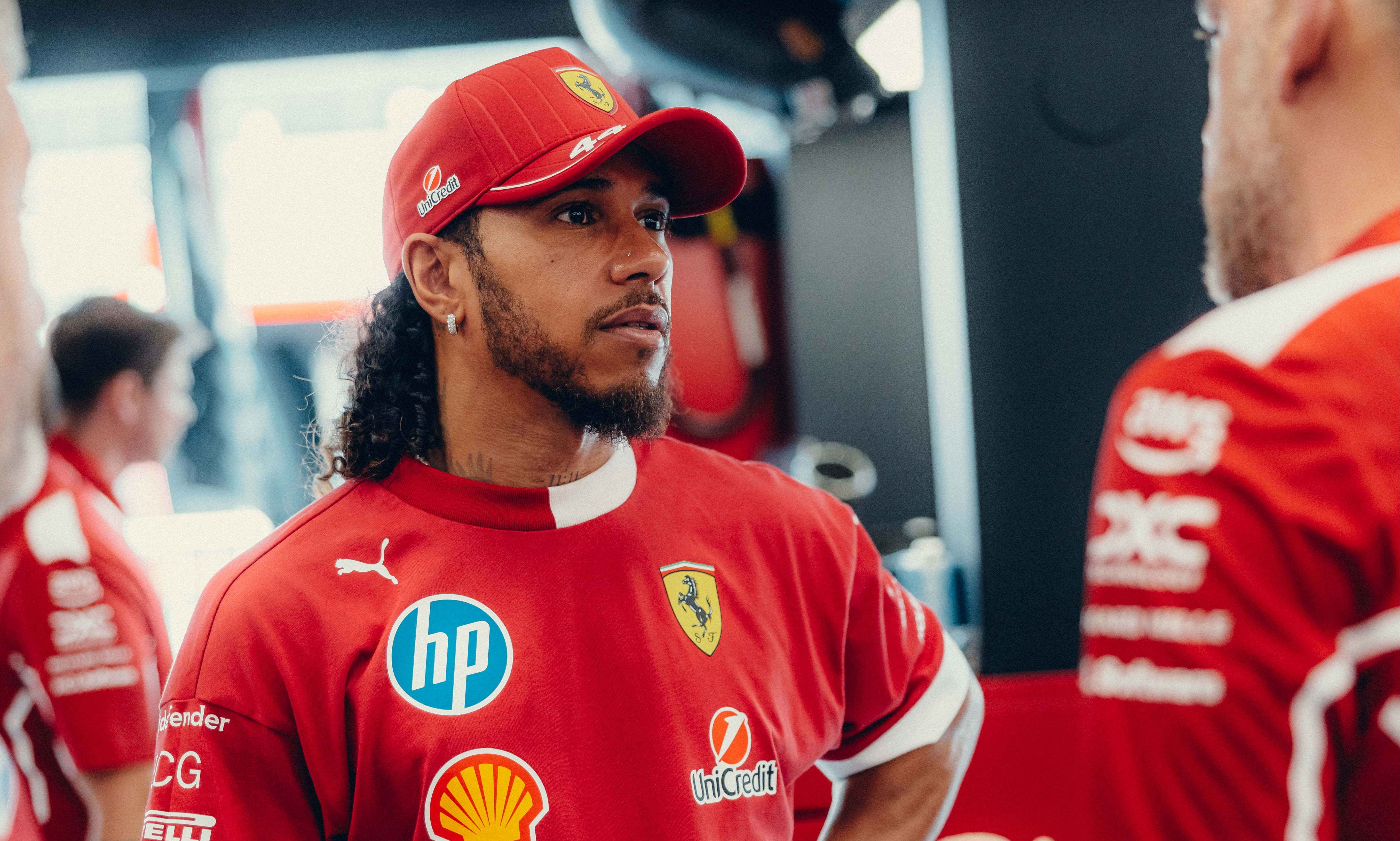 Kryzys Ferrari? Hamilton potrzebuje czasu