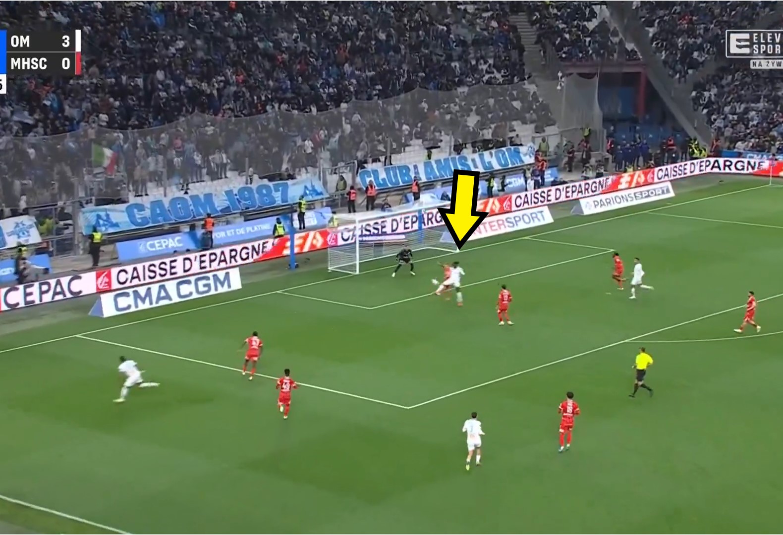 Efektowny gol dla Marsylii. Bramkarz tylko patrzył [WIDEO]