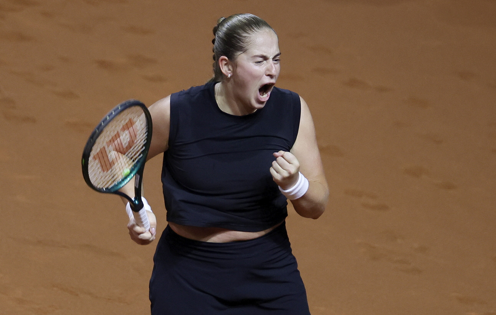 Aryna Sabalenka bezradna. Jelena Ostapenko mistrzynią w Stuttgarcie