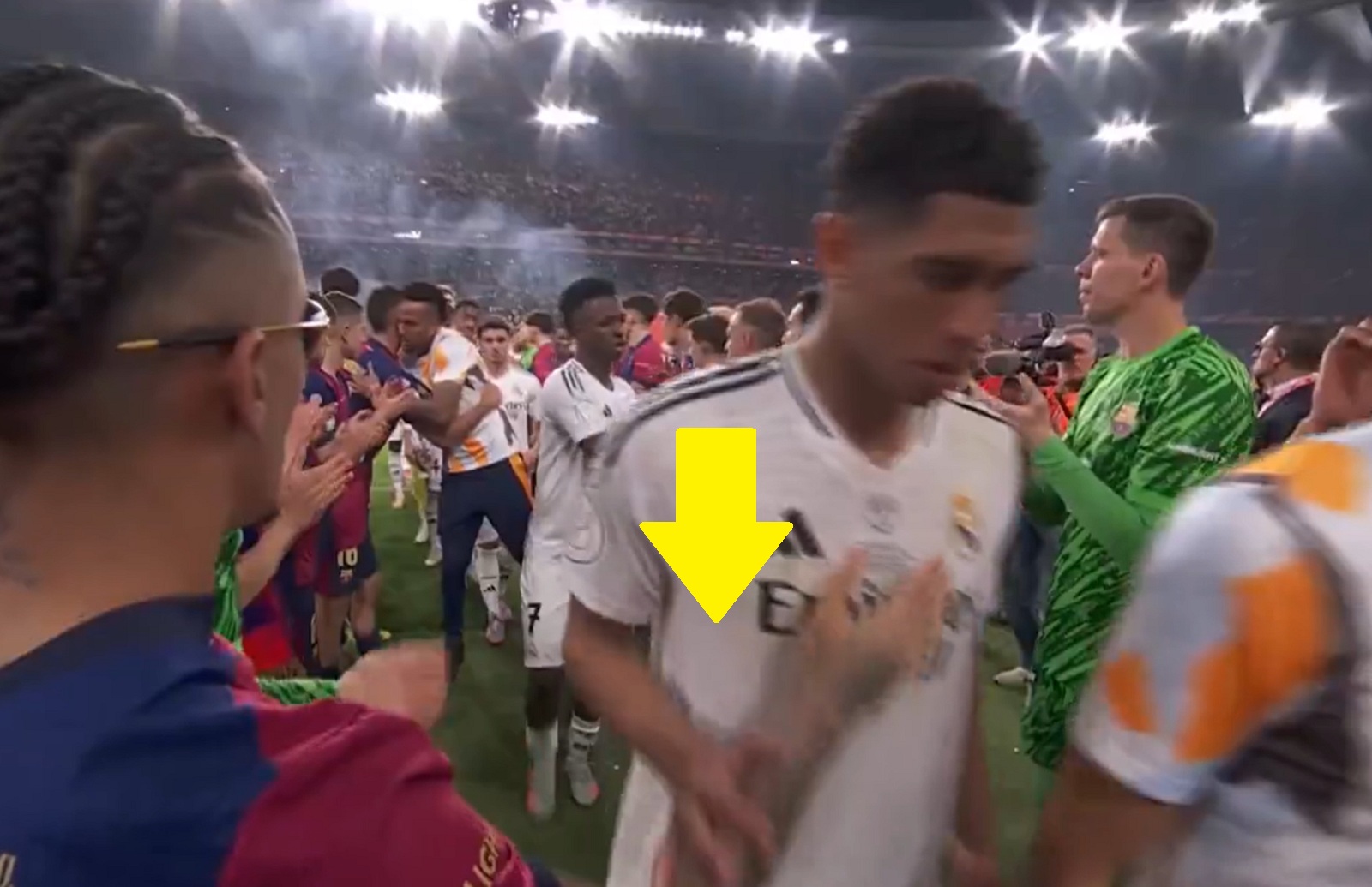 Dopiero teraz wyciekło nagranie. W telewizji nie było tego widać